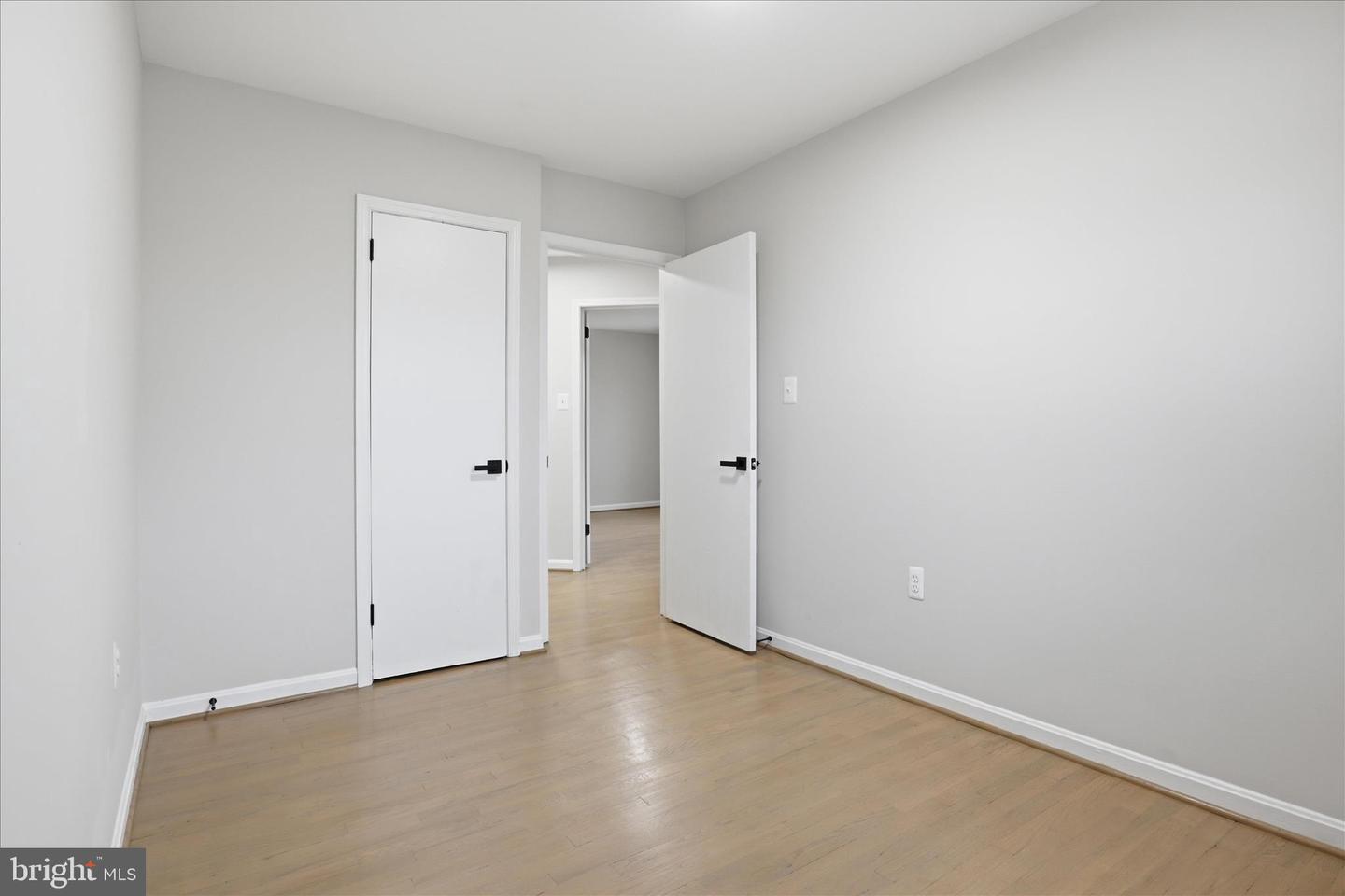 3515 19TH ST S, ARLINGTON, Virginia 22204, 5 Bedrooms Bedrooms, ,3 BathroomsBathrooms,Residential,For sale,3515 19TH ST S,VAAR2069582 MLS # VAAR2069582