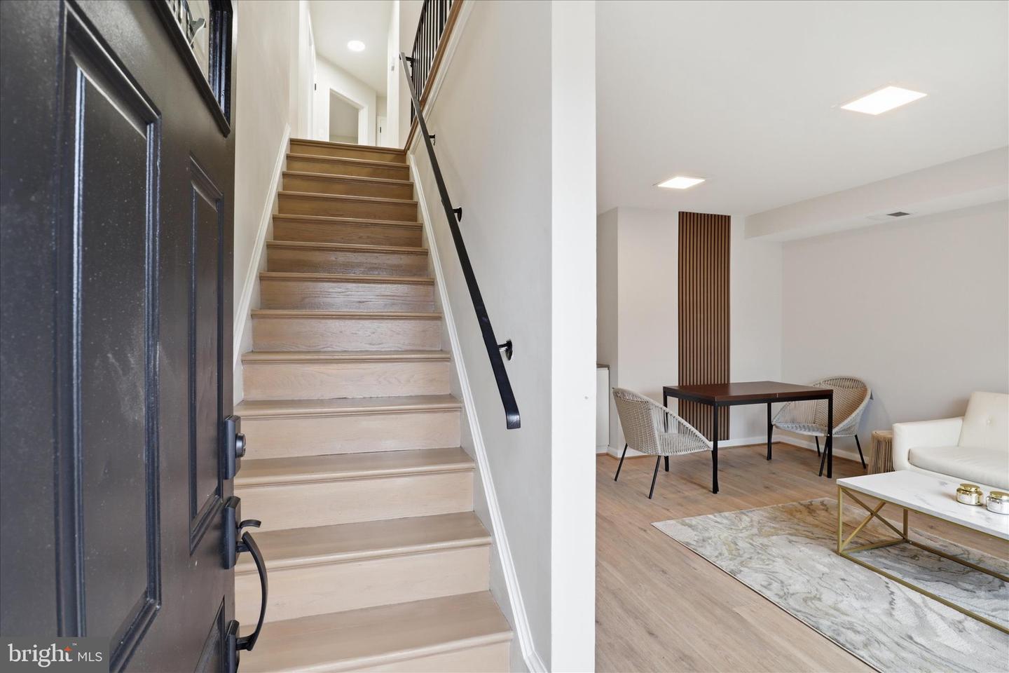 3515 19TH ST S, ARLINGTON, Virginia 22204, 5 Bedrooms Bedrooms, ,3 BathroomsBathrooms,Residential,For sale,3515 19TH ST S,VAAR2069582 MLS # VAAR2069582