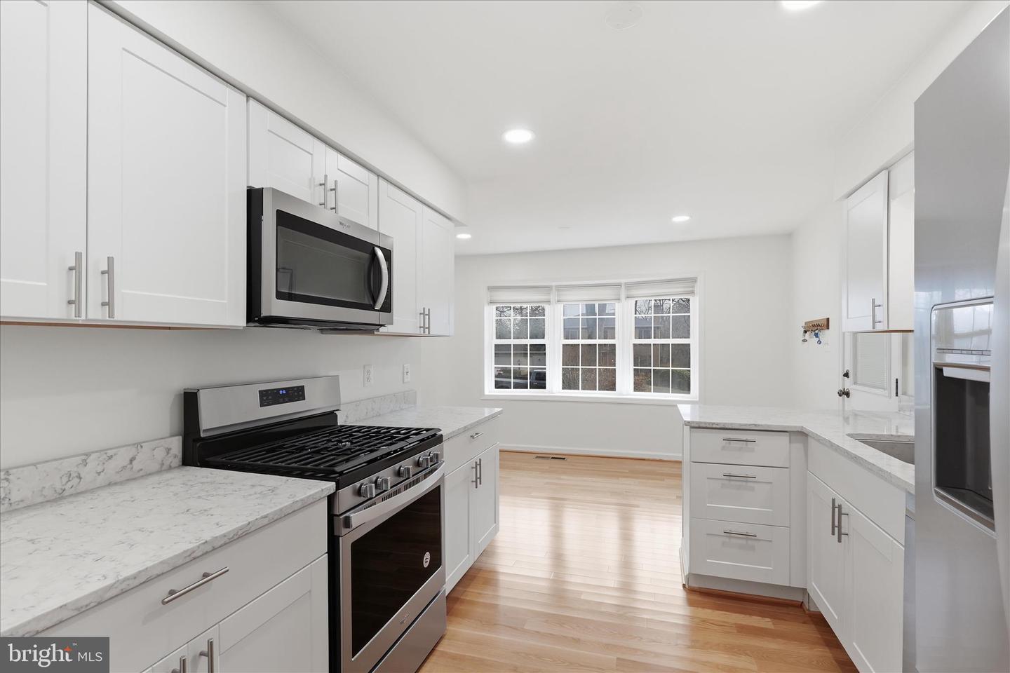 2122 STATUTE LN, VIENNA, Virginia 22181, 6 Bedrooms Bedrooms, ,5 BathroomsBathrooms,Residential,For sale,2122 STATUTE LN,VAFX2293822 MLS # VAFX2293822