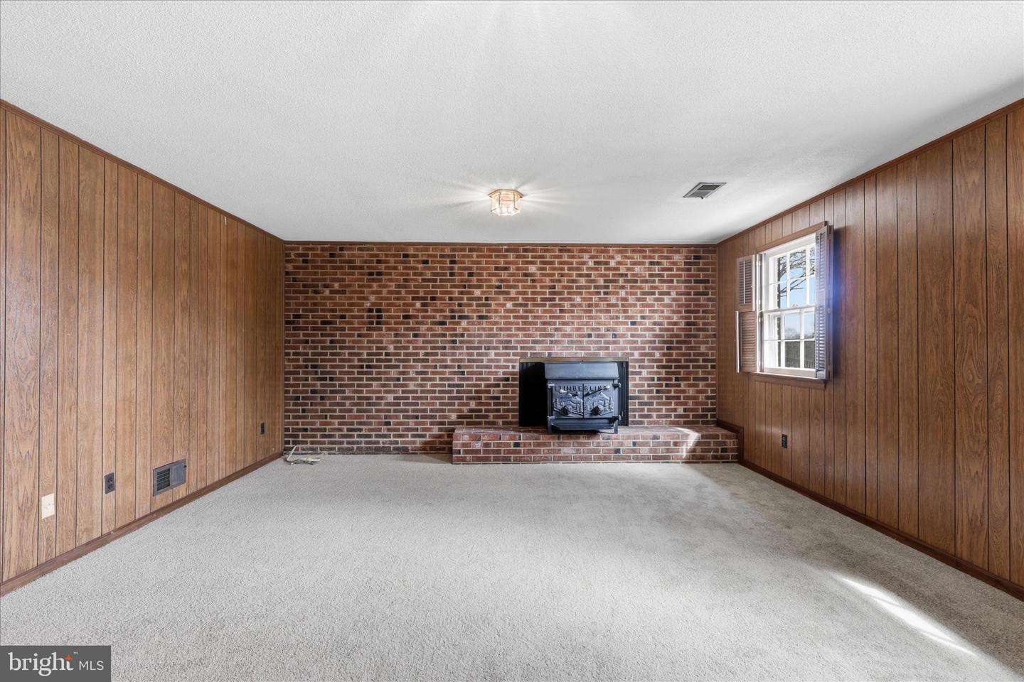 2122 STATUTE LN, VIENNA, Virginia 22181, 6 Bedrooms Bedrooms, ,5 BathroomsBathrooms,Residential,For sale,2122 STATUTE LN,VAFX2293822 MLS # VAFX2293822