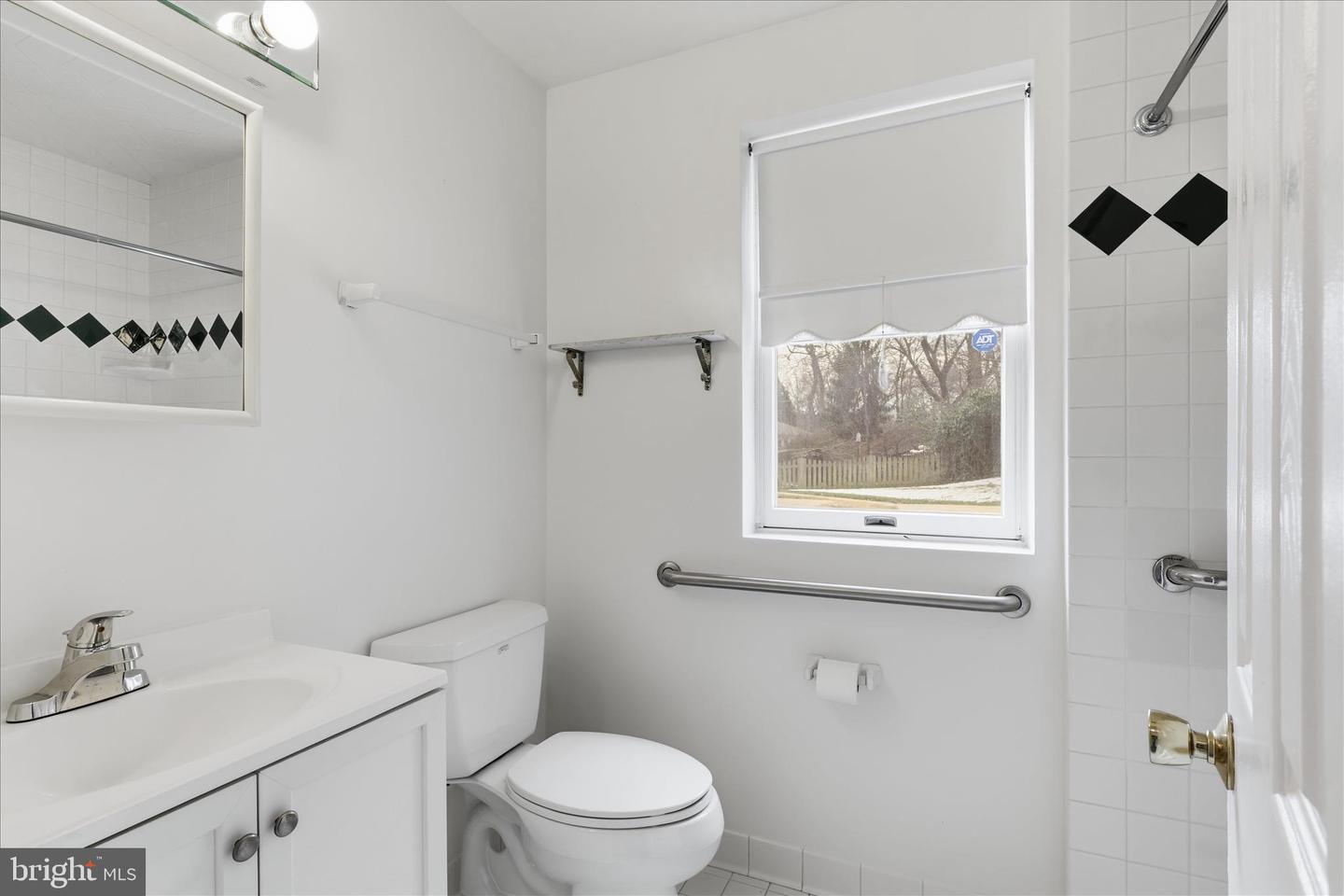 2122 STATUTE LN, VIENNA, Virginia 22181, 6 Bedrooms Bedrooms, ,5 BathroomsBathrooms,Residential,For sale,2122 STATUTE LN,VAFX2293822 MLS # VAFX2293822