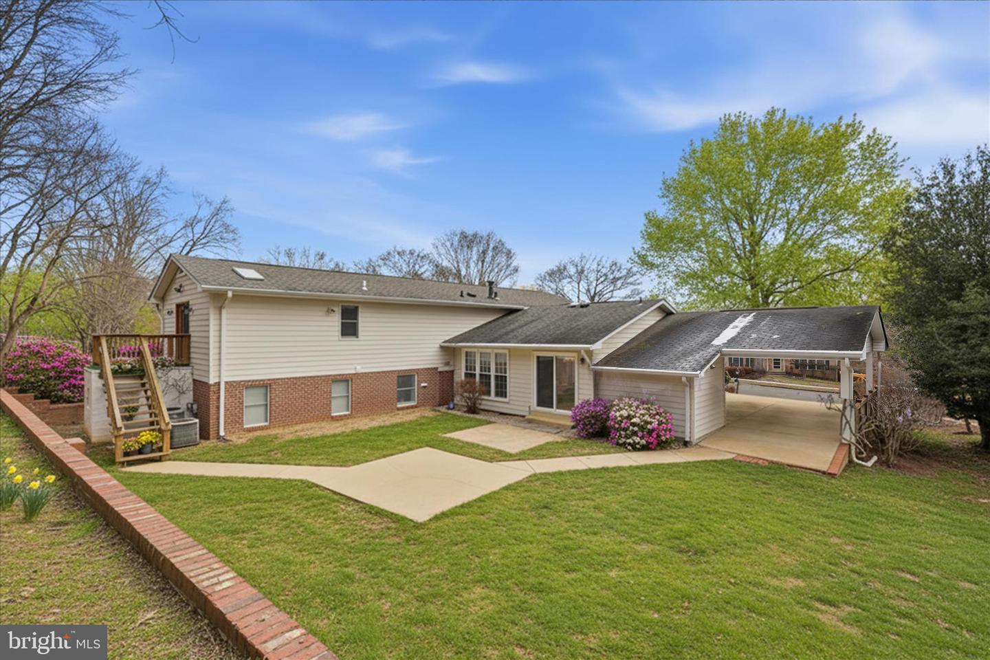 2122 STATUTE LN, VIENNA, Virginia 22181, 6 Bedrooms Bedrooms, ,5 BathroomsBathrooms,Residential,For sale,2122 STATUTE LN,VAFX2293822 MLS # VAFX2293822