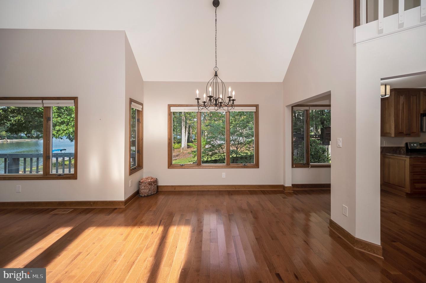 205 SKYLINE RD, LOCUST GROVE, Virginia 22508, 3 Bedrooms Bedrooms, ,3 BathroomsBathrooms,Residential,For sale,205 SKYLINE RD,VAOR2013444 MLS # VAOR2013444