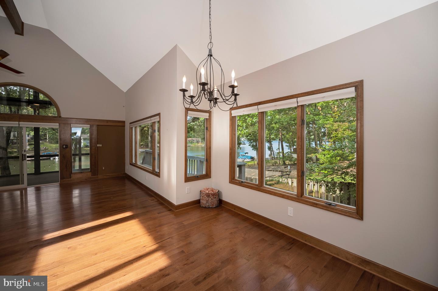 205 SKYLINE RD, LOCUST GROVE, Virginia 22508, 3 Bedrooms Bedrooms, ,3 BathroomsBathrooms,Residential,For sale,205 SKYLINE RD,VAOR2013444 MLS # VAOR2013444