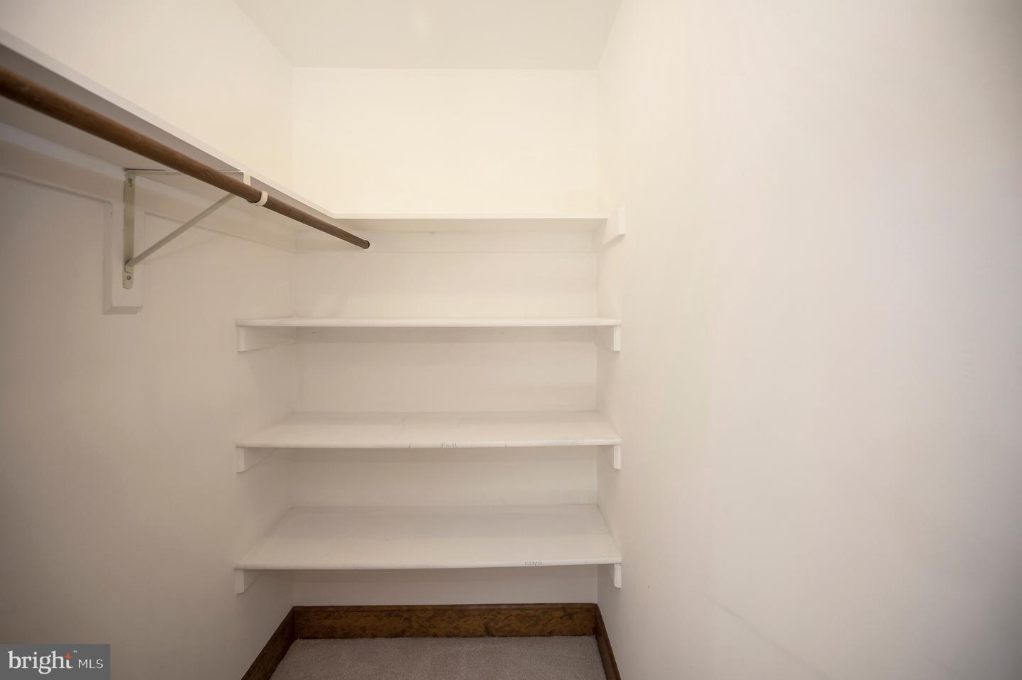 205 SKYLINE RD, LOCUST GROVE, Virginia 22508, 3 Bedrooms Bedrooms, ,3 BathroomsBathrooms,Residential,For sale,205 SKYLINE RD,VAOR2013444 MLS # VAOR2013444