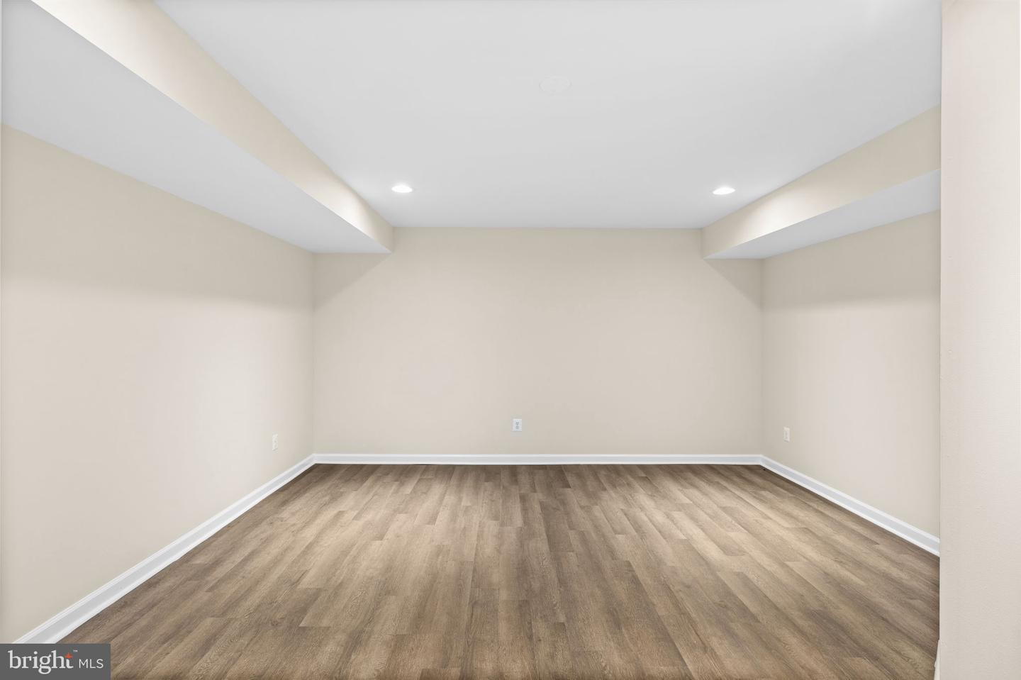 10315 WINTER PARK LN, SPOTSYLVANIA, Virginia 22553, 6 Bedrooms Bedrooms, 22 Rooms Rooms,4 BathroomsBathrooms,Residential,For sale,10315 WINTER PARK LN,VASP2039694 MLS # VASP2039694