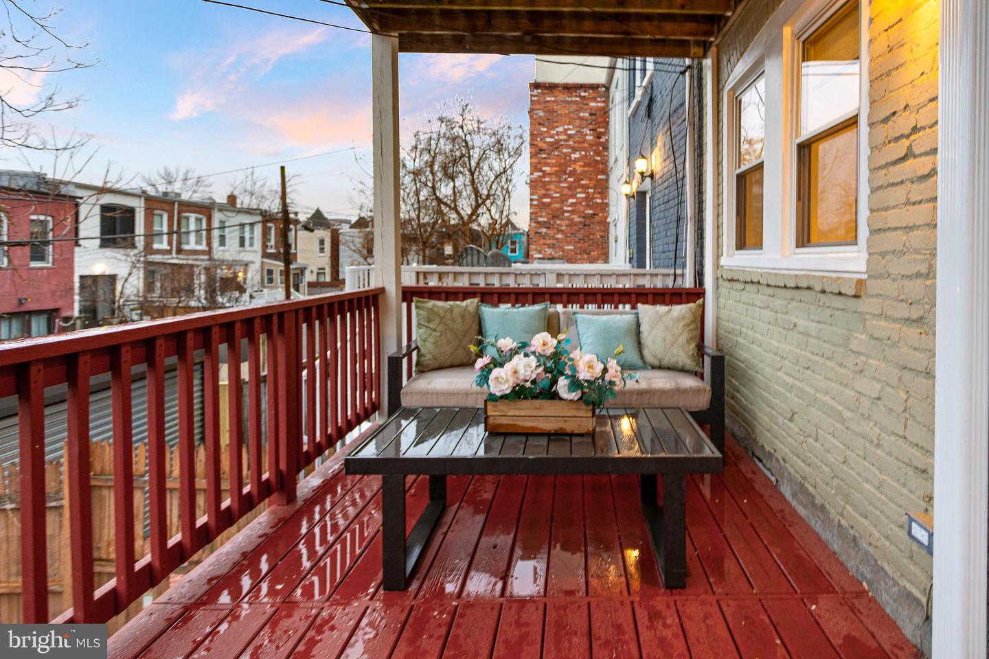 621 ORLEANS PL NE, WASHINGTON, District Of Columbia 20002, 2 Bedrooms Bedrooms, ,2 BathroomsBathrooms,Residential,For sale,621 ORLEANS PL NE,DCDC2248520 MLS # DCDC2248520