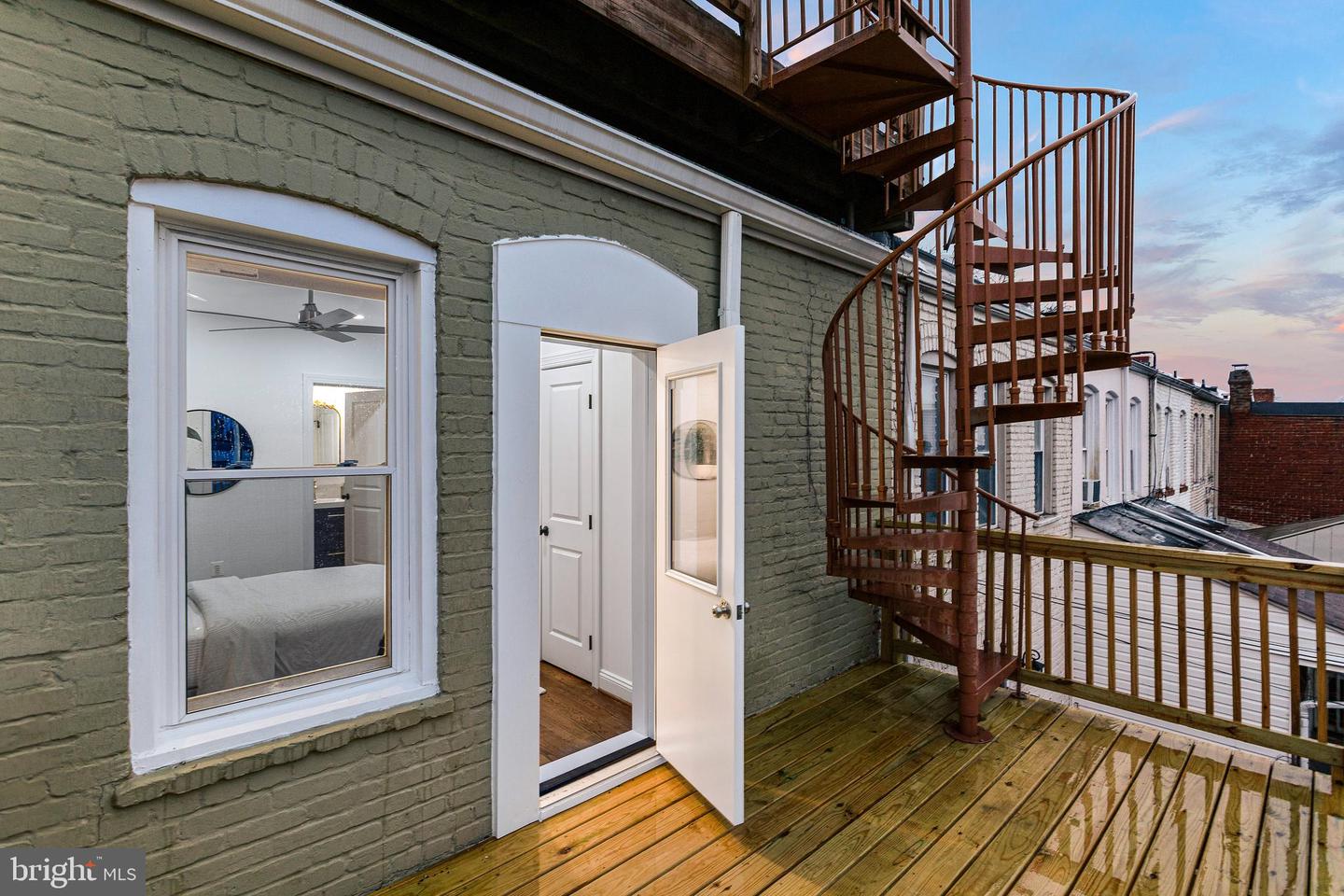 621 ORLEANS PL NE, WASHINGTON, District Of Columbia 20002, 2 Bedrooms Bedrooms, ,2 BathroomsBathrooms,Residential,For sale,621 ORLEANS PL NE,DCDC2248520 MLS # DCDC2248520