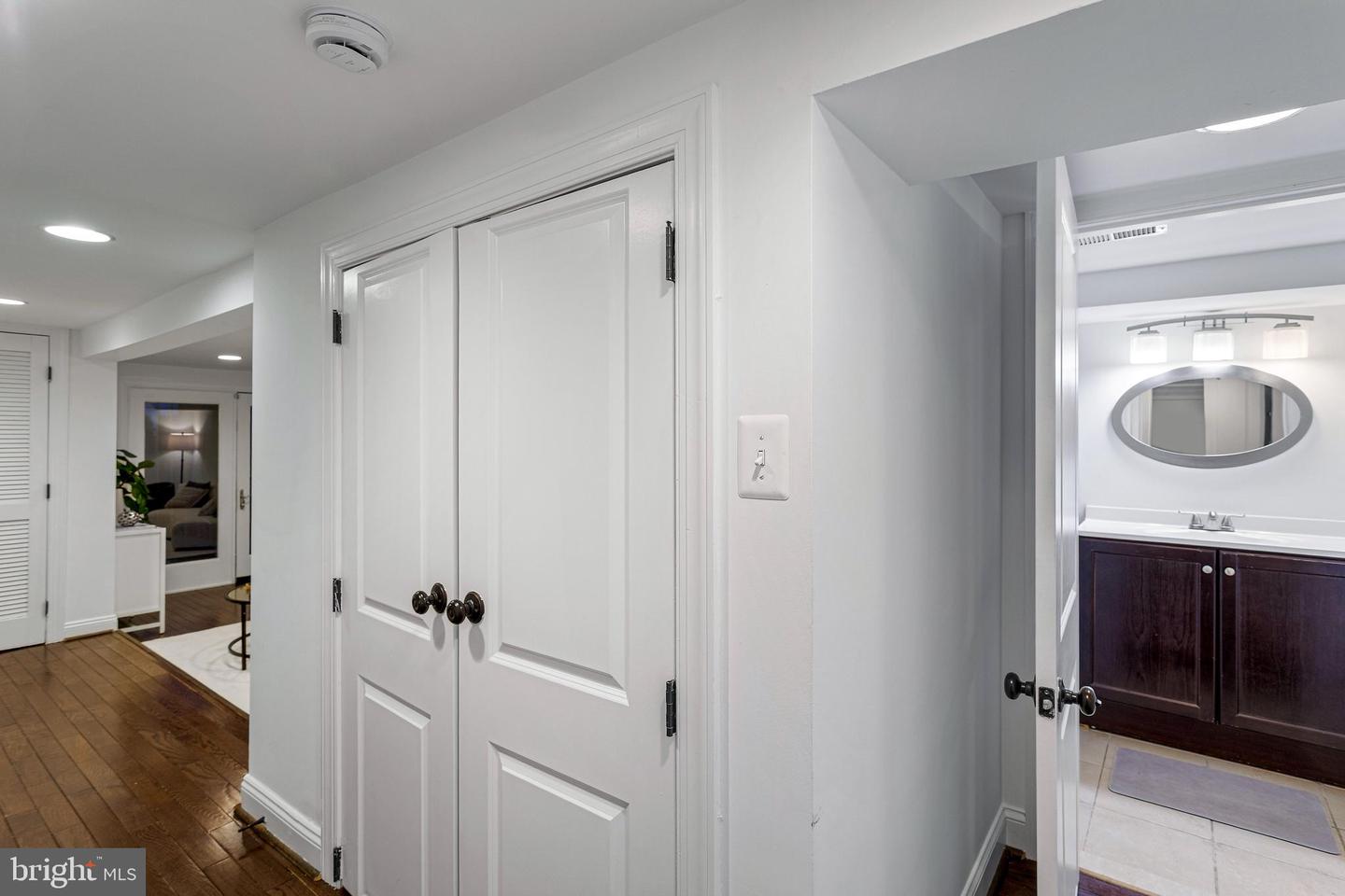 621 ORLEANS PL NE, WASHINGTON, District Of Columbia 20002, 2 Bedrooms Bedrooms, ,2 BathroomsBathrooms,Residential,For sale,621 ORLEANS PL NE,DCDC2248520 MLS # DCDC2248520