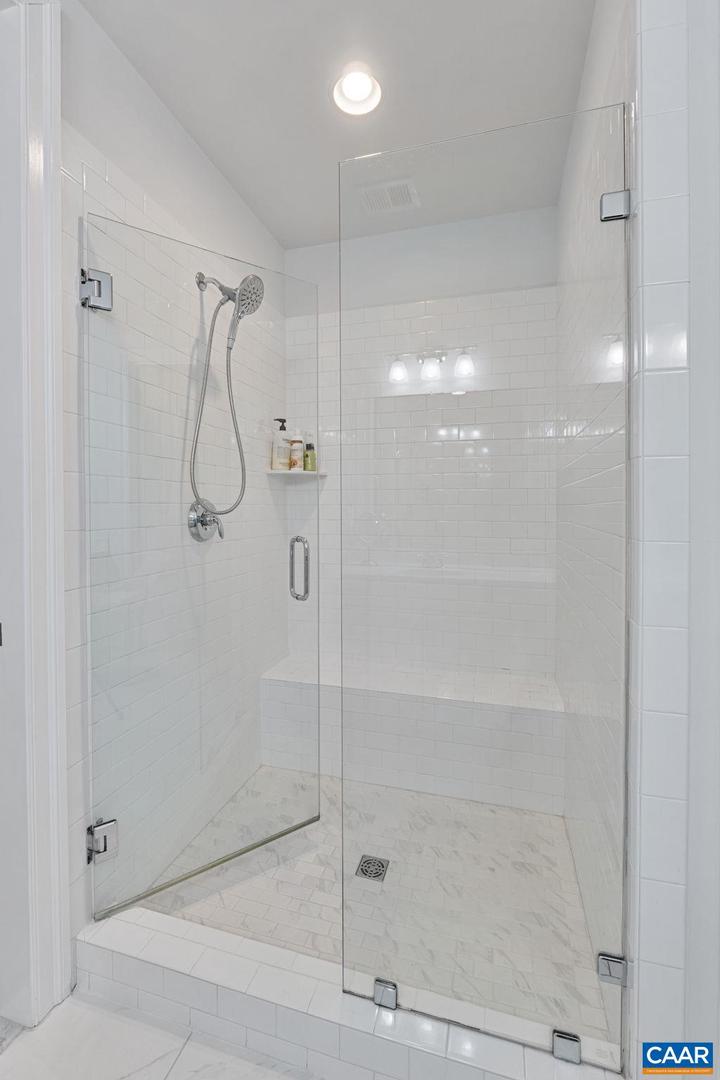 2012 DUNWOOD DR, CROZET, Virginia 22932, 3 Bedrooms Bedrooms, ,2 BathroomsBathrooms,Residential,For sale,2012 DUNWOOD DR,673866 MLS # 673866