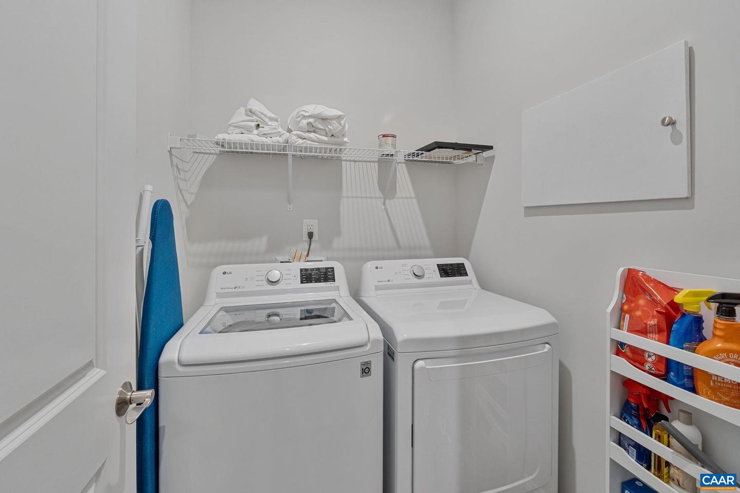 2012 DUNWOOD DR, CROZET, Virginia 22932, 3 Bedrooms Bedrooms, ,2 BathroomsBathrooms,Residential,For sale,2012 DUNWOOD DR,673866 MLS # 673866