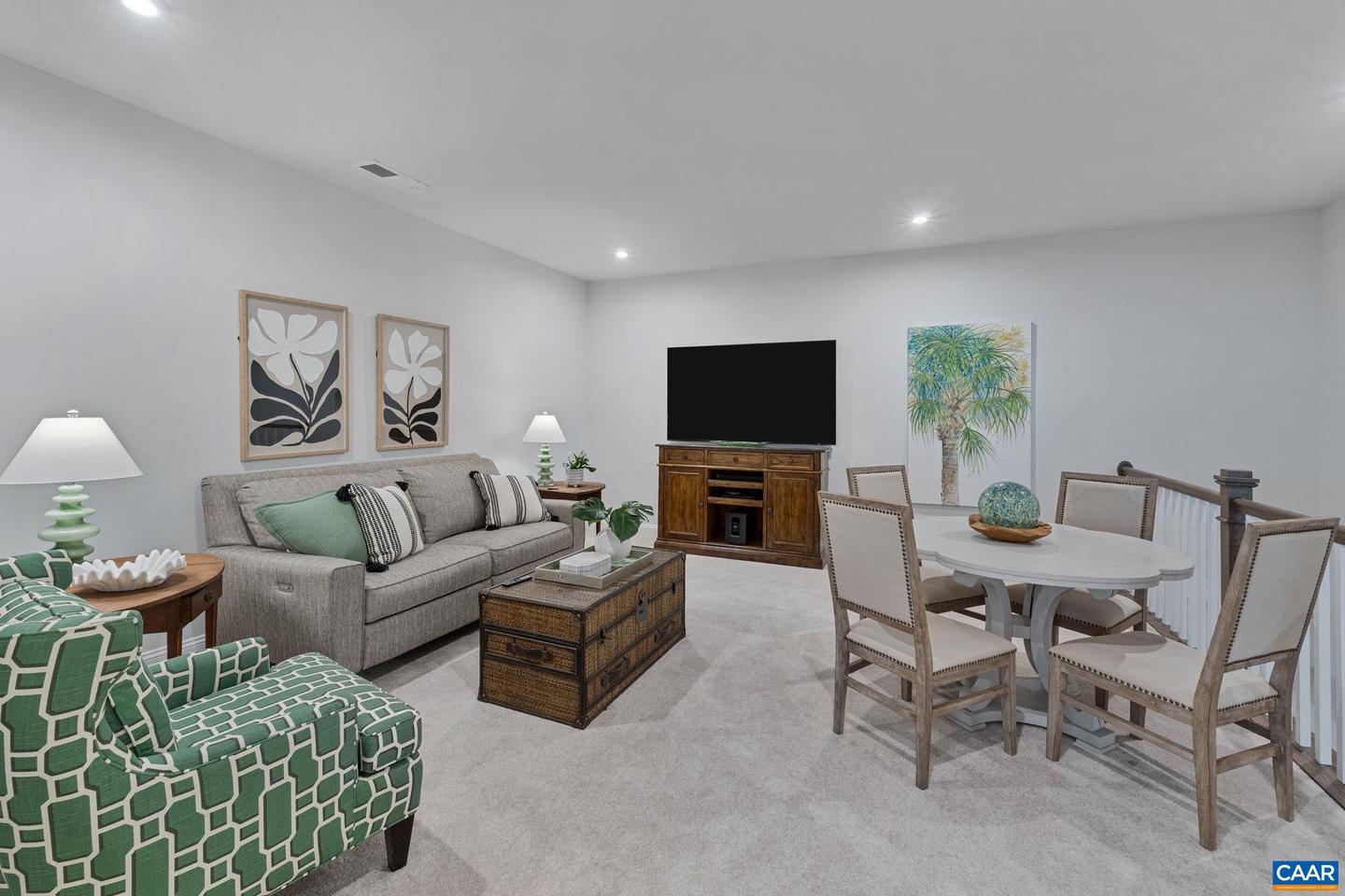 2012 DUNWOOD DR, CROZET, Virginia 22932, 3 Bedrooms Bedrooms, ,2 BathroomsBathrooms,Residential,For sale,2012 DUNWOOD DR,673866 MLS # 673866