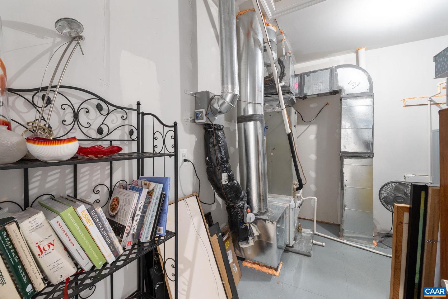 2012 DUNWOOD DR, CROZET, Virginia 22932, 3 Bedrooms Bedrooms, ,2 BathroomsBathrooms,Residential,For sale,2012 DUNWOOD DR,673866 MLS # 673866