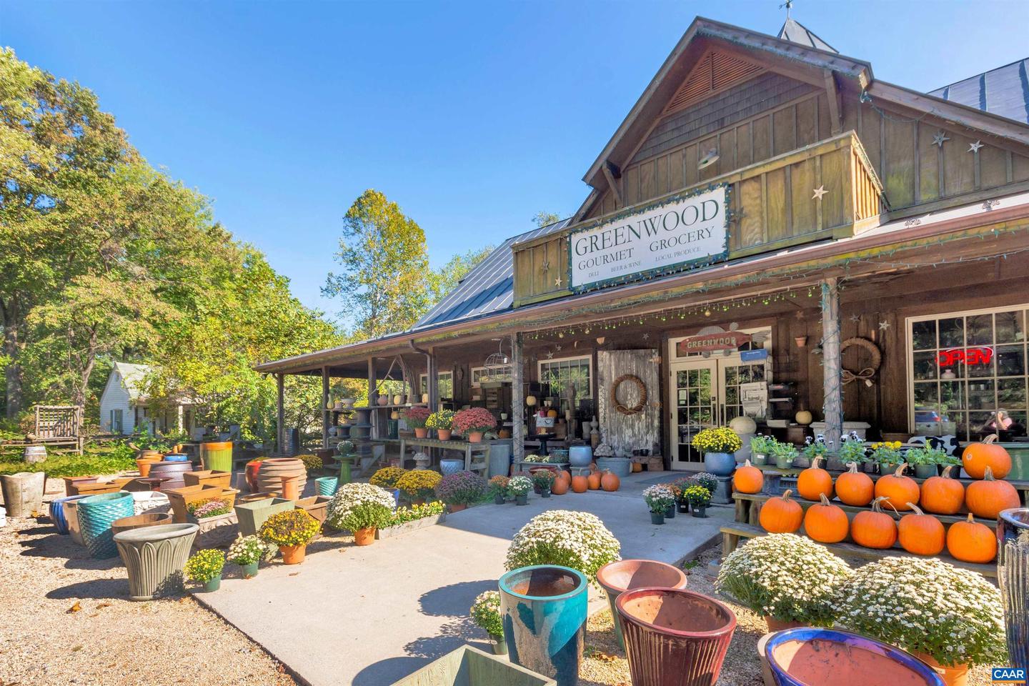 2012 DUNWOOD DR, CROZET, Virginia 22932, 3 Bedrooms Bedrooms, ,2 BathroomsBathrooms,Residential,For sale,2012 DUNWOOD DR,673866 MLS # 673866