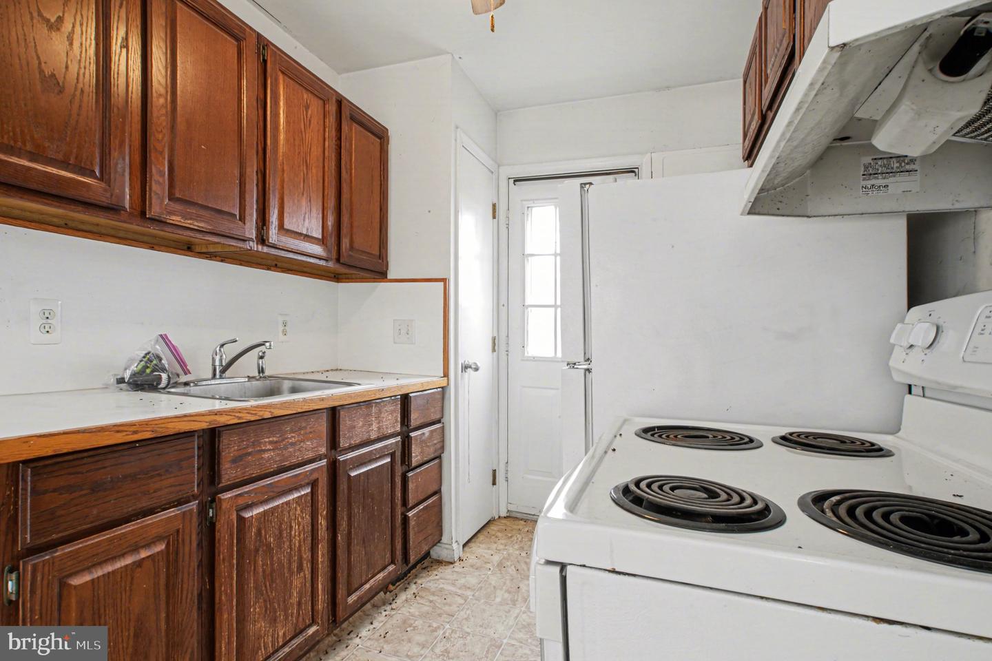 10807 MILLRIDGE LN, SPOTSYLVANIA, Virginia 22553, 4 Bedrooms Bedrooms, 9 Rooms Rooms,2 BathroomsBathrooms,Residential,For sale,10807 MILLRIDGE LN,VASP2039700 MLS # VASP2039700