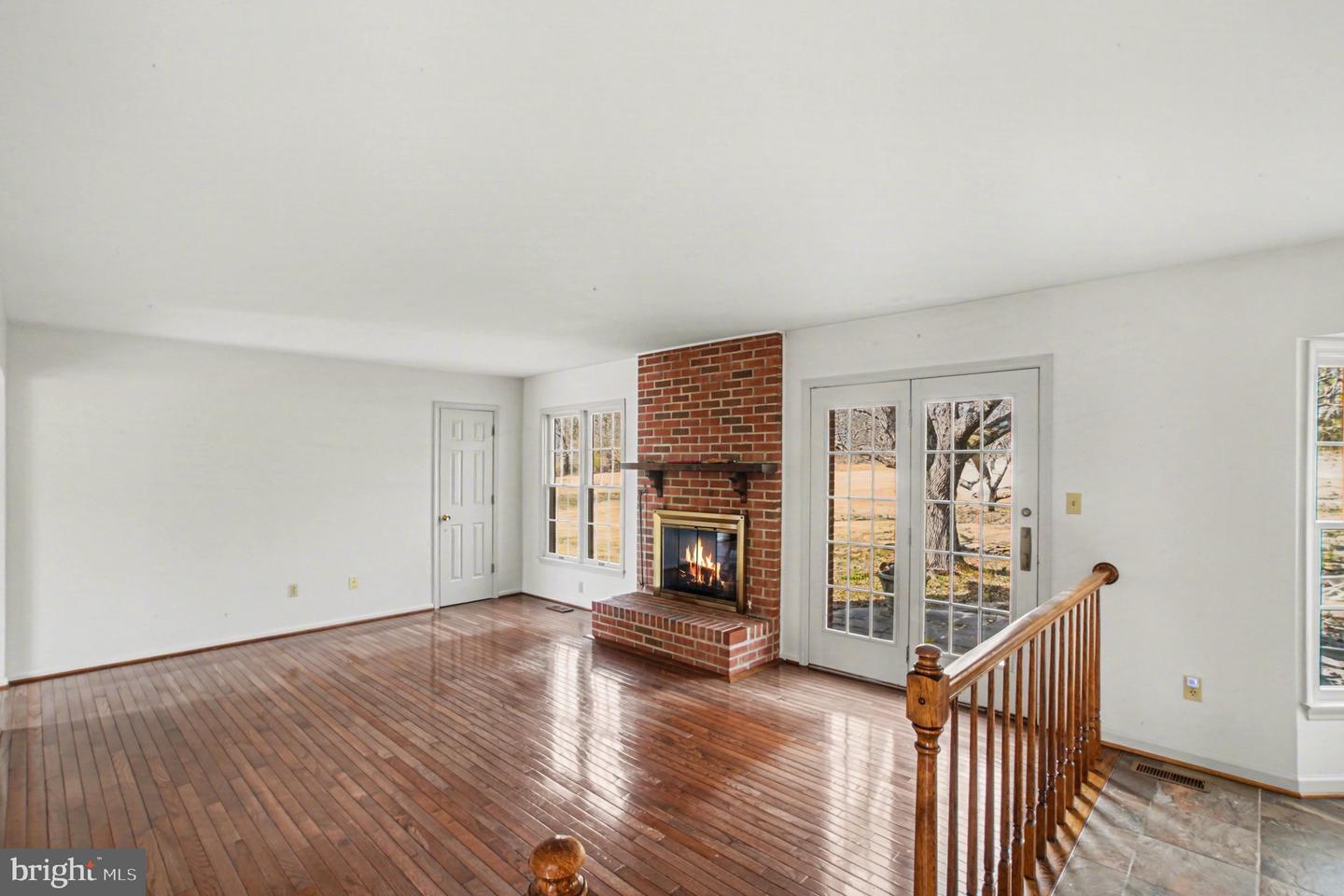 10807 MILLRIDGE LN, SPOTSYLVANIA, Virginia 22553, 4 Bedrooms Bedrooms, 9 Rooms Rooms,2 BathroomsBathrooms,Residential,For sale,10807 MILLRIDGE LN,VASP2039700 MLS # VASP2039700