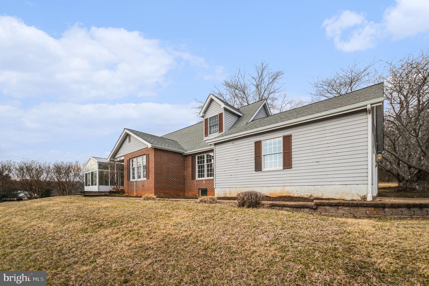 10807 MILLRIDGE LN, SPOTSYLVANIA, Virginia 22553, 4 Bedrooms Bedrooms, 9 Rooms Rooms,2 BathroomsBathrooms,Residential,For sale,10807 MILLRIDGE LN,VASP2039700 MLS # VASP2039700