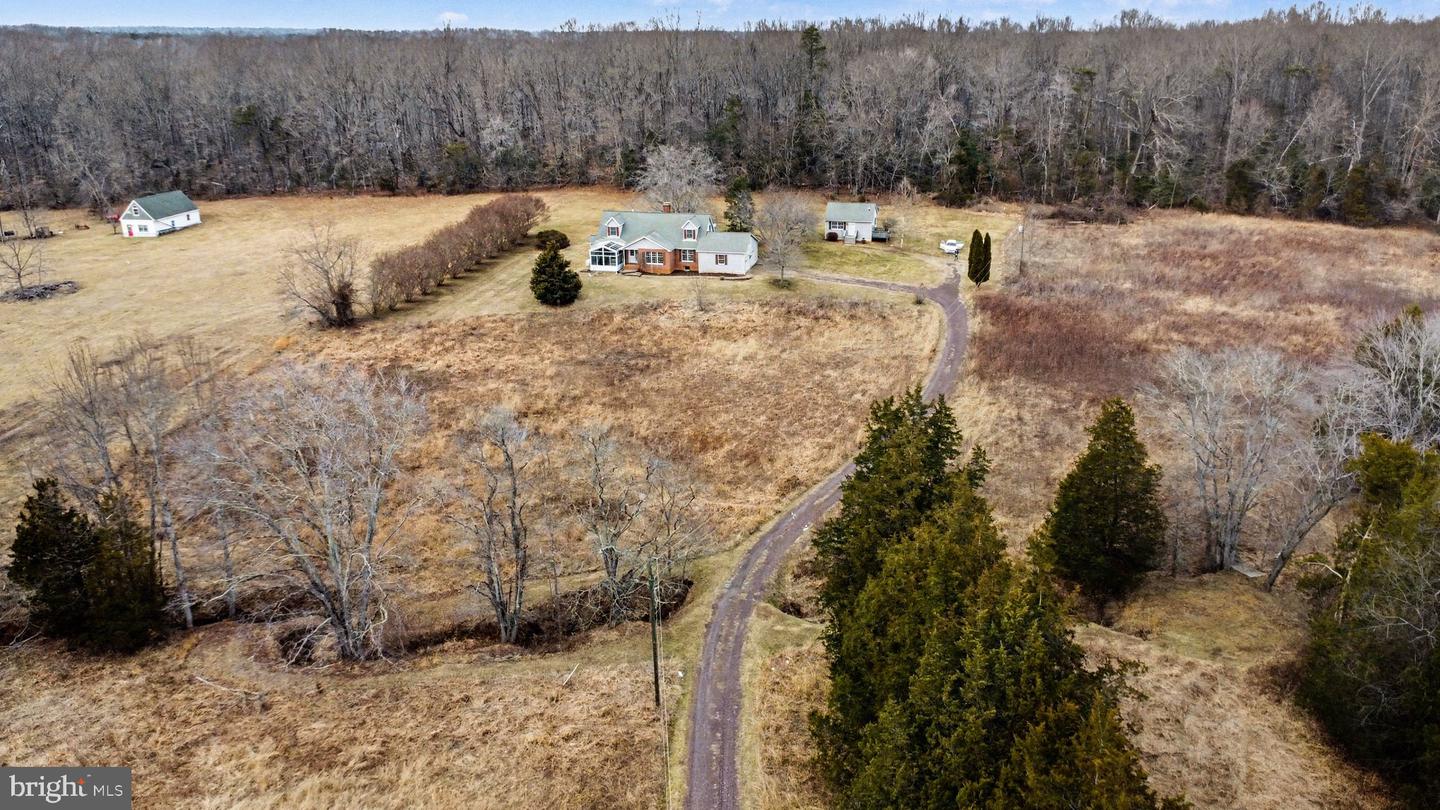 10807 MILLRIDGE LN, SPOTSYLVANIA, Virginia 22553, 4 Bedrooms Bedrooms, 9 Rooms Rooms,2 BathroomsBathrooms,Residential,For sale,10807 MILLRIDGE LN,VASP2039700 MLS # VASP2039700