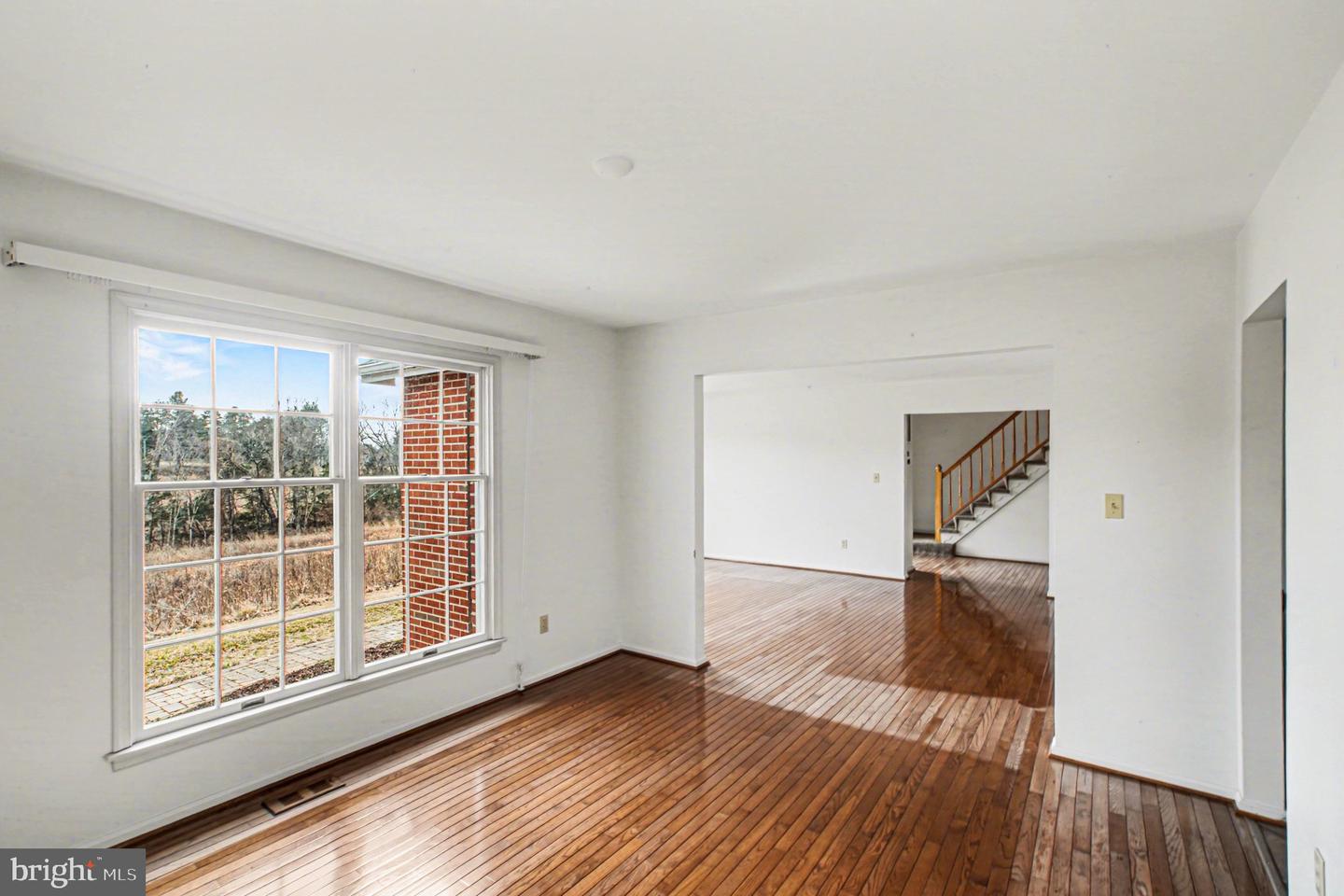 10807 MILLRIDGE LN, SPOTSYLVANIA, Virginia 22553, 4 Bedrooms Bedrooms, 9 Rooms Rooms,2 BathroomsBathrooms,Residential,For sale,10807 MILLRIDGE LN,VASP2039700 MLS # VASP2039700