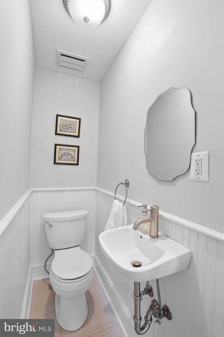 3803 W ST NW, WASHINGTON, District Of Columbia 20007, 3 Bedrooms Bedrooms, ,3 BathroomsBathrooms,Residential,For sale,3803 W ST NW,DCDC2248546 MLS # DCDC2248546