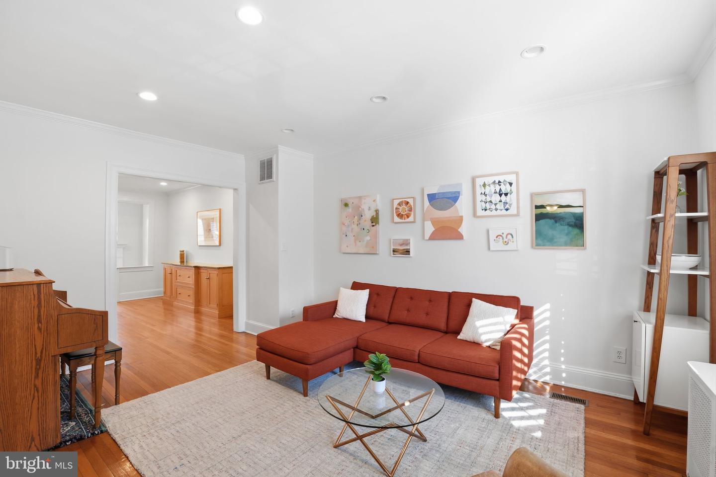 3803 W ST NW, WASHINGTON, District Of Columbia 20007, 3 Bedrooms Bedrooms, ,3 BathroomsBathrooms,Residential,For sale,3803 W ST NW,DCDC2248546 MLS # DCDC2248546