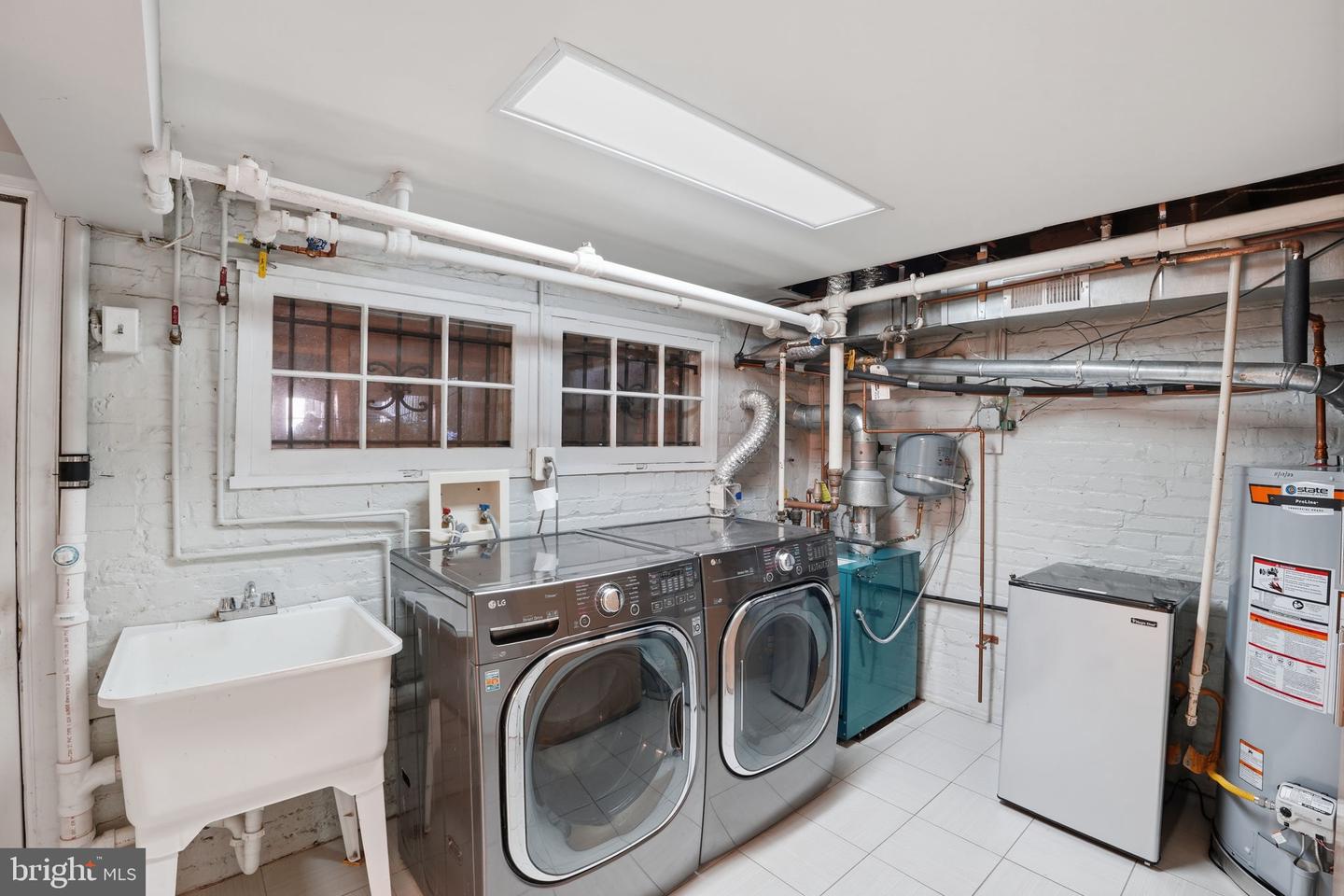 3803 W ST NW, WASHINGTON, District Of Columbia 20007, 3 Bedrooms Bedrooms, ,3 BathroomsBathrooms,Residential,For sale,3803 W ST NW,DCDC2248546 MLS # DCDC2248546