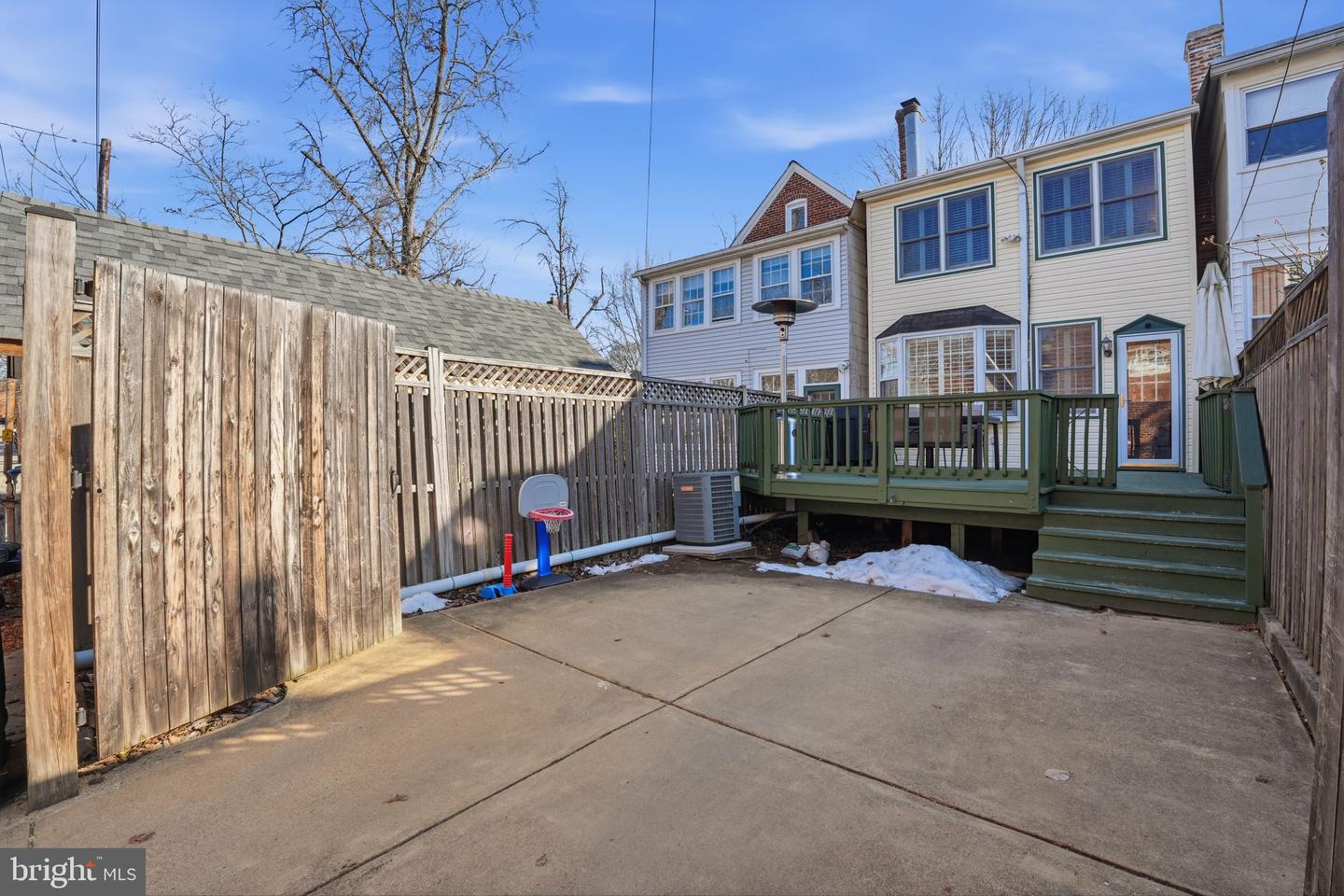 3803 W ST NW, WASHINGTON, District Of Columbia 20007, 3 Bedrooms Bedrooms, ,3 BathroomsBathrooms,Residential,For sale,3803 W ST NW,DCDC2248546 MLS # DCDC2248546