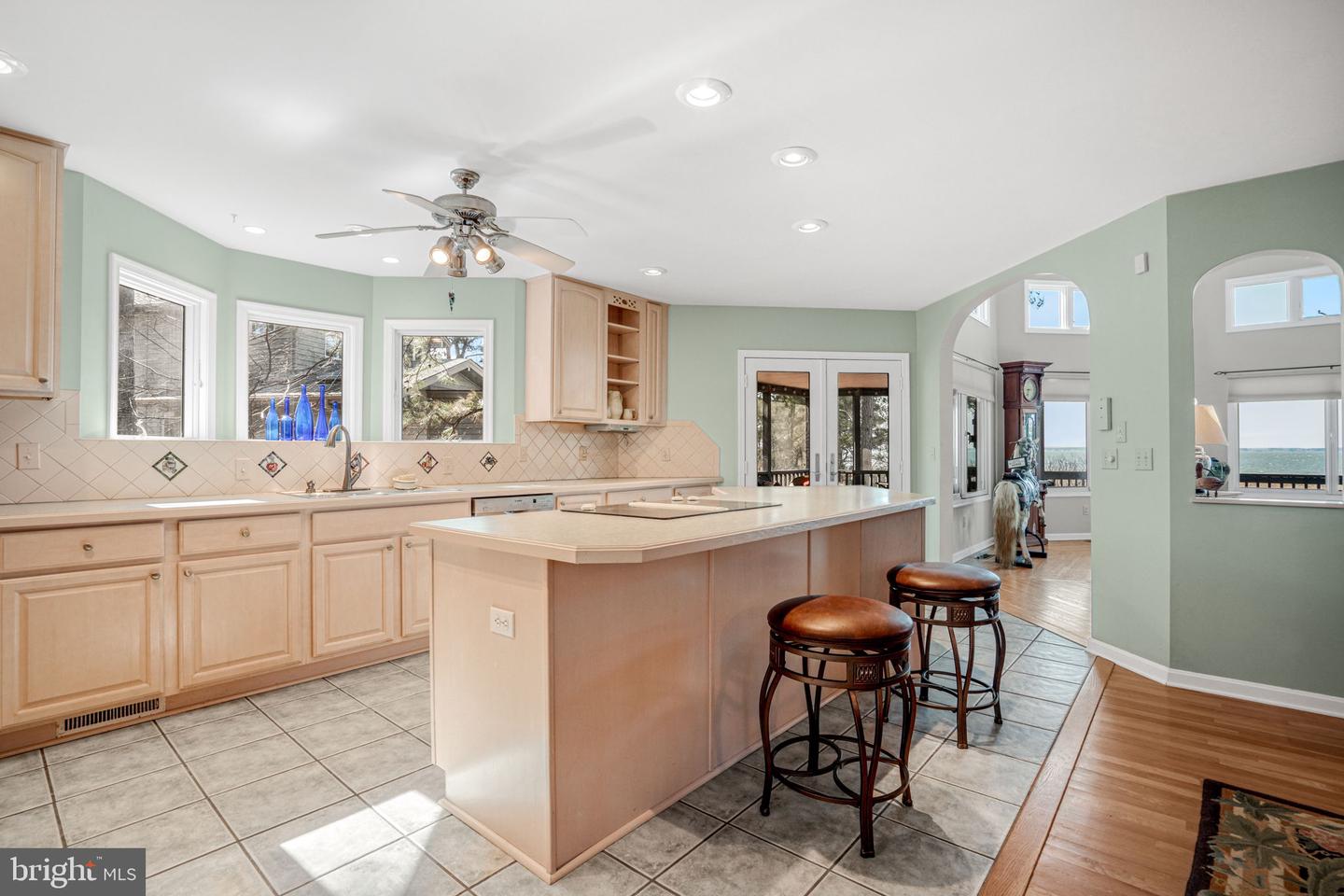 4443 SHADY LN, CHINCOTEAGUE ISLAND, Virginia 23336, 3 Bedrooms Bedrooms, ,3 BathroomsBathrooms,Residential,For sale,4443 SHADY LN,VAAC2002646 MLS # VAAC2002646