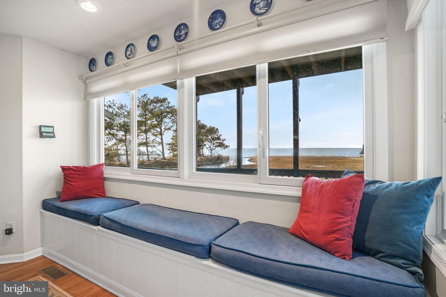 4443 SHADY LN, CHINCOTEAGUE ISLAND, Virginia 23336, 3 Bedrooms Bedrooms, ,3 BathroomsBathrooms,Residential,For sale,4443 SHADY LN,VAAC2002646 MLS # VAAC2002646