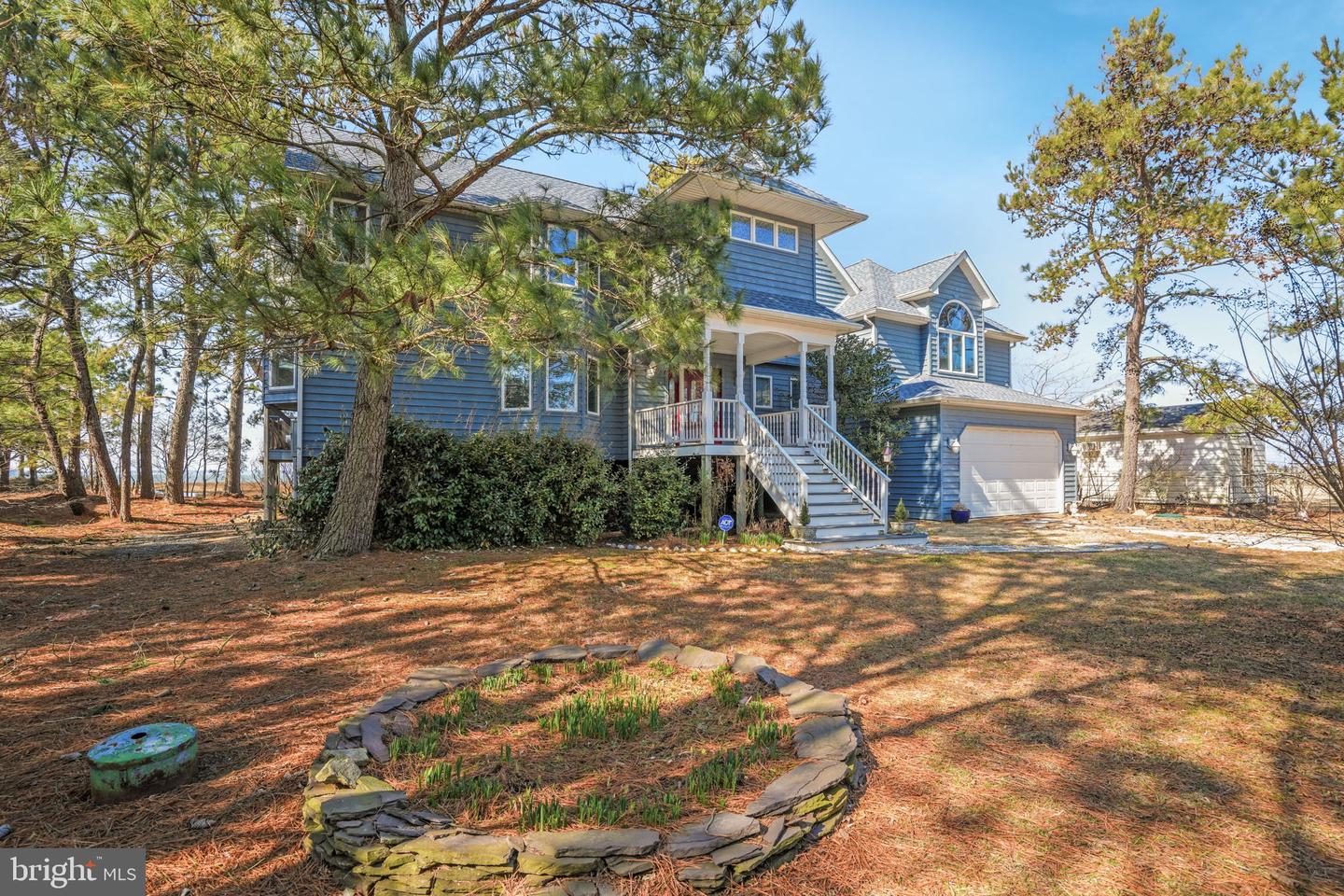 4443 SHADY LN, CHINCOTEAGUE ISLAND, Virginia 23336, 3 Bedrooms Bedrooms, ,3 BathroomsBathrooms,Residential,For sale,4443 SHADY LN,VAAC2002646 MLS # VAAC2002646