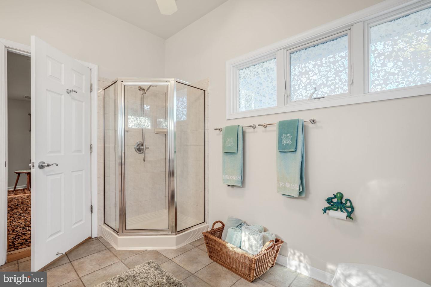 4443 SHADY LN, CHINCOTEAGUE ISLAND, Virginia 23336, 3 Bedrooms Bedrooms, ,3 BathroomsBathrooms,Residential,For sale,4443 SHADY LN,VAAC2002646 MLS # VAAC2002646