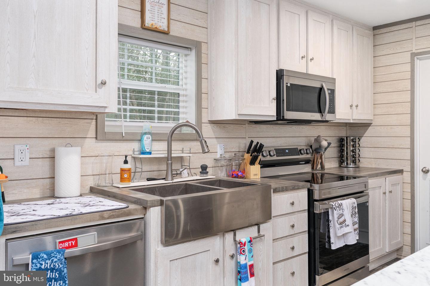 29373 WESTWARD LN, DOSWELL, Virginia 23047, 4 Bedrooms Bedrooms, ,2 BathroomsBathrooms,Residential,For sale,29373 WESTWARD LN,VACV2009616 MLS # VACV2009616