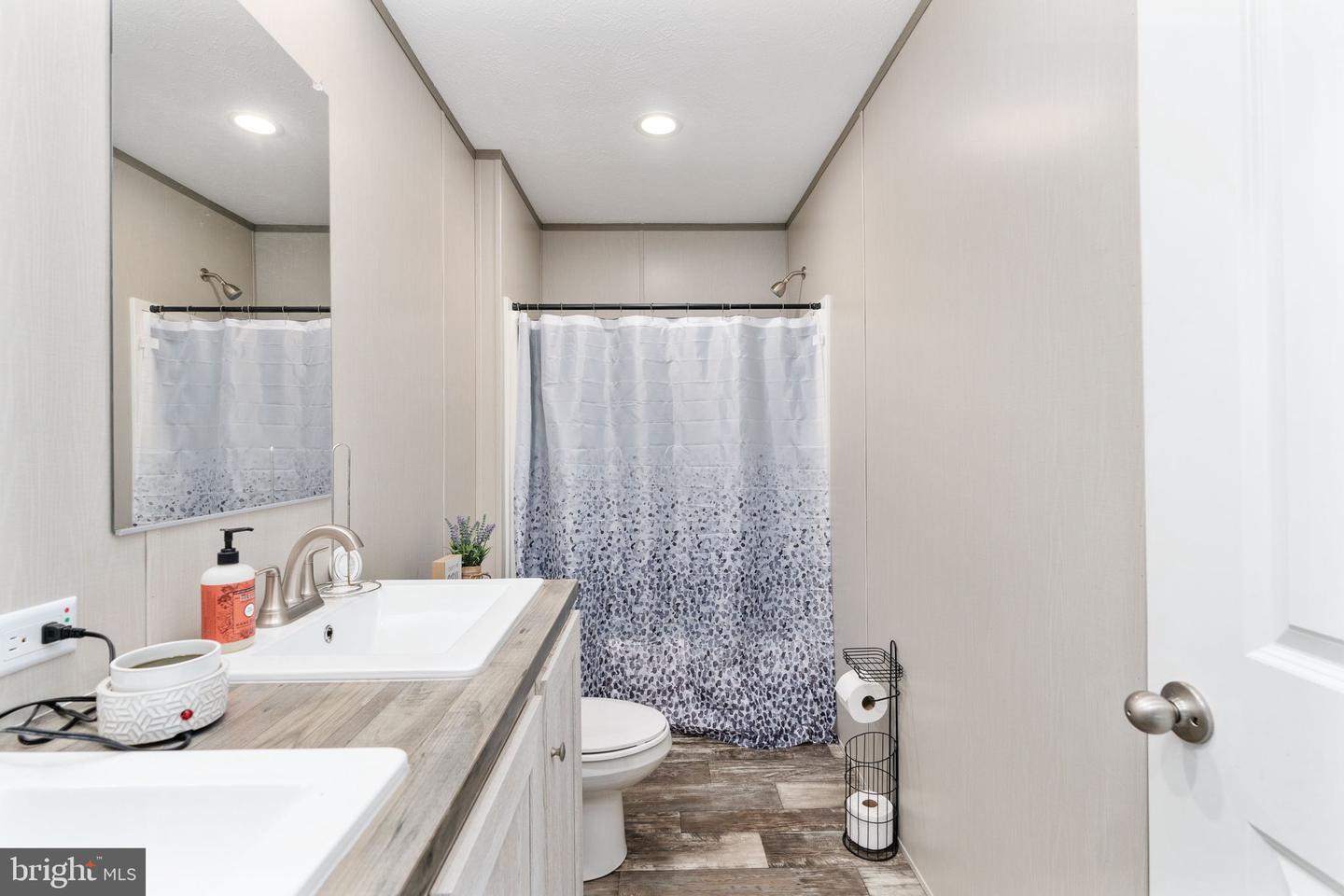 29373 WESTWARD LN, DOSWELL, Virginia 23047, 4 Bedrooms Bedrooms, ,2 BathroomsBathrooms,Residential,For sale,29373 WESTWARD LN,VACV2009616 MLS # VACV2009616