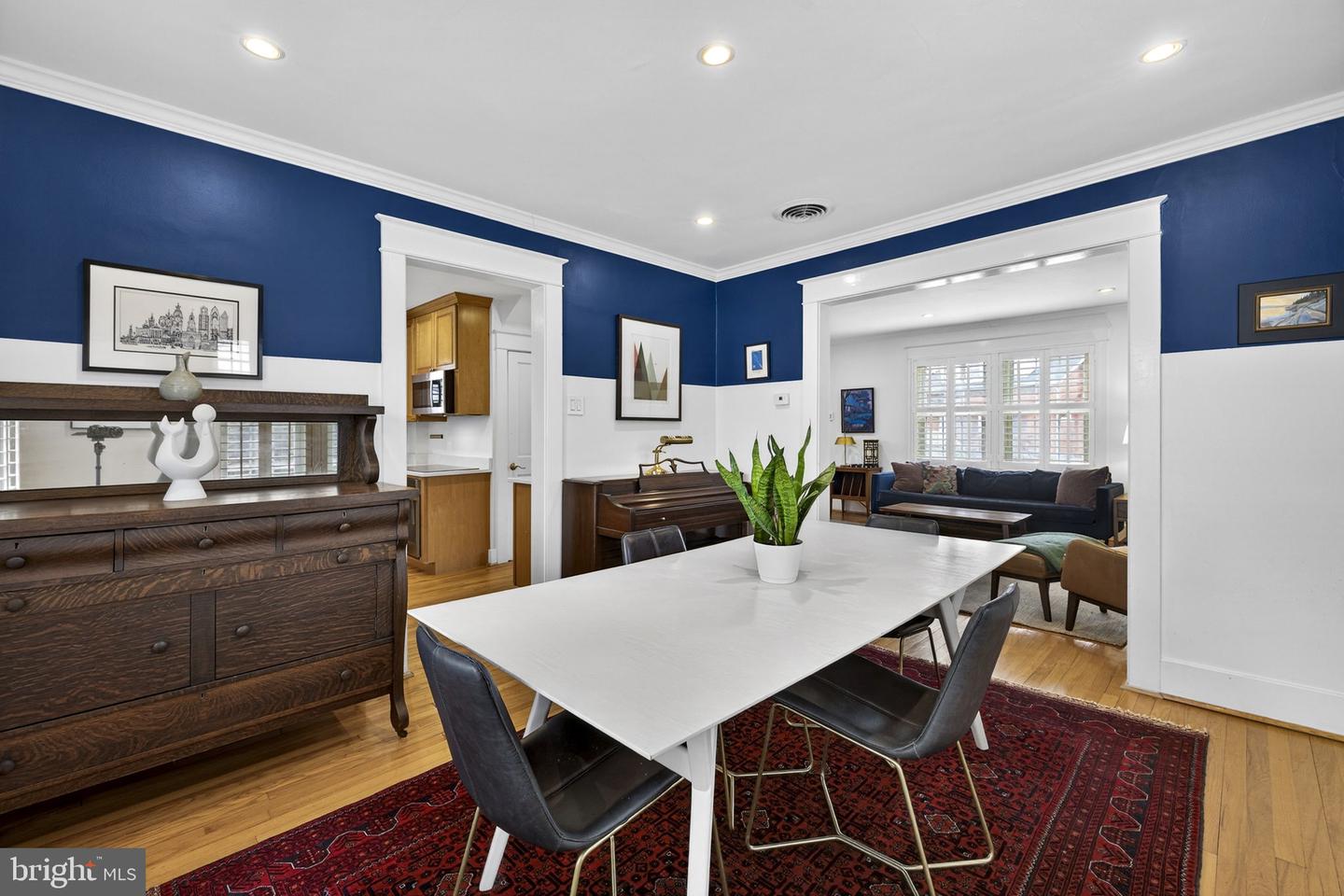 154 MONTAGUE AVE, WINCHESTER, Virginia 22601, 3 Bedrooms Bedrooms, ,1 BathroomBathrooms,Residential,For sale,154 MONTAGUE AVE,VAWI2010086 MLS # VAWI2010086