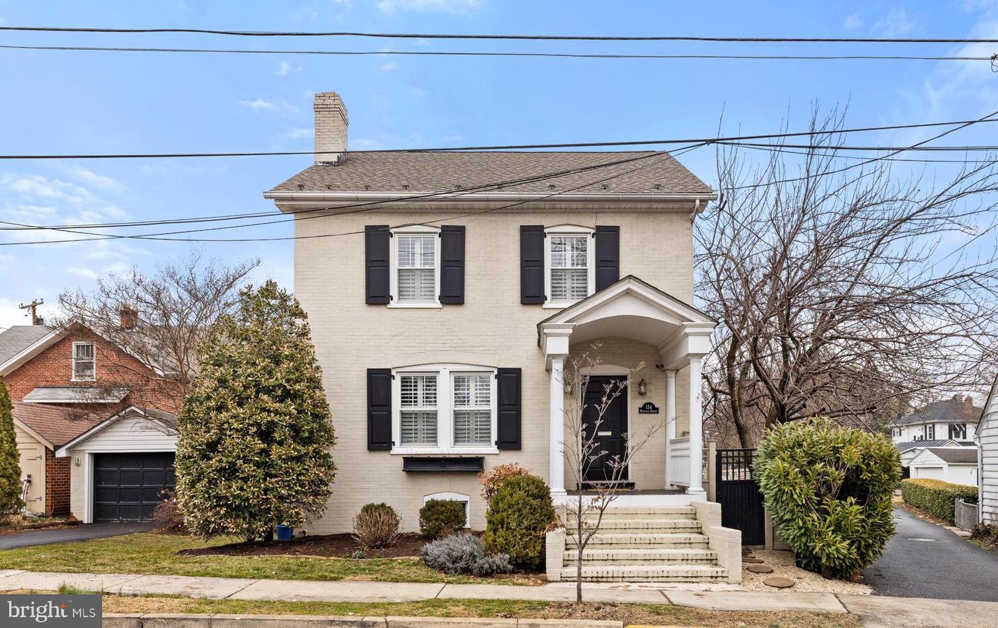 154 MONTAGUE AVE, WINCHESTER, Virginia 22601, 3 Bedrooms Bedrooms, ,1 BathroomBathrooms,Residential,For sale,154 MONTAGUE AVE,VAWI2010086 MLS # VAWI2010086