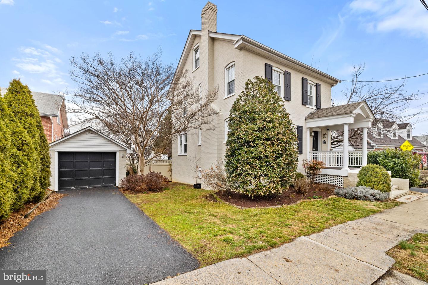 154 MONTAGUE AVE, WINCHESTER, Virginia 22601, 3 Bedrooms Bedrooms, ,1 BathroomBathrooms,Residential,For sale,154 MONTAGUE AVE,VAWI2010086 MLS # VAWI2010086