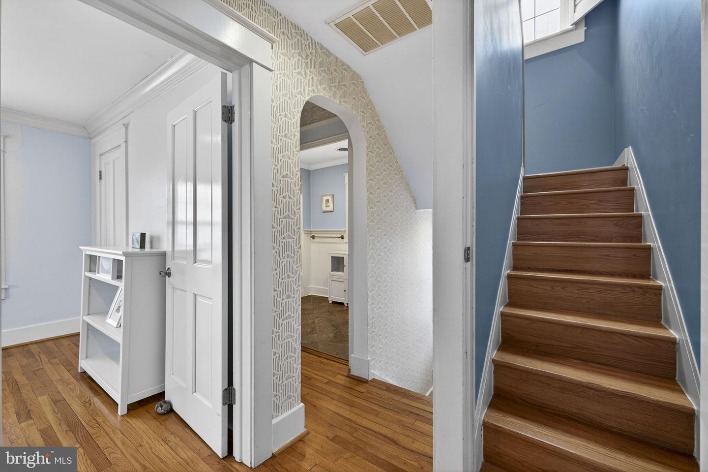 154 MONTAGUE AVE, WINCHESTER, Virginia 22601, 3 Bedrooms Bedrooms, ,1 BathroomBathrooms,Residential,For sale,154 MONTAGUE AVE,VAWI2010086 MLS # VAWI2010086