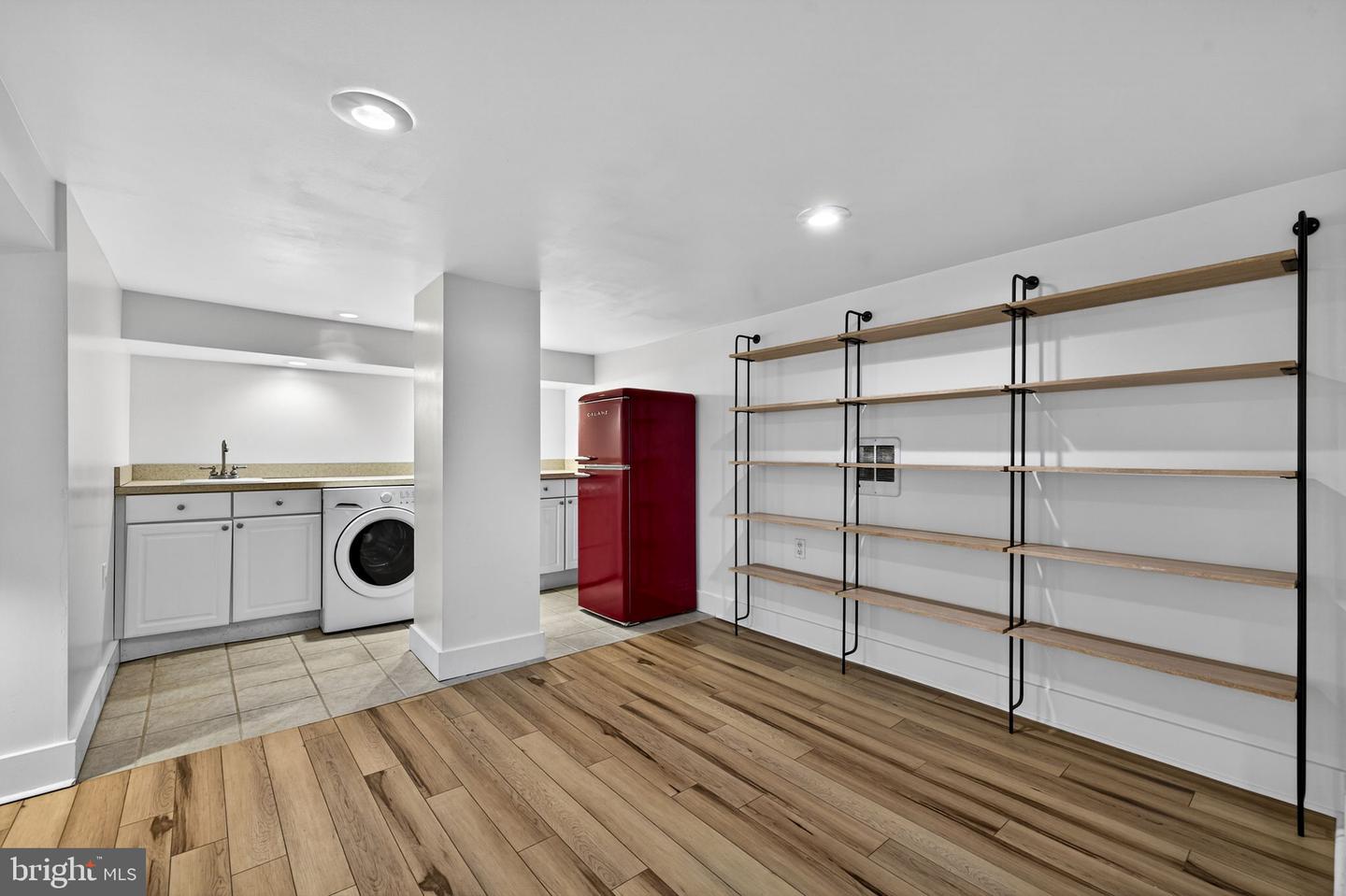 154 MONTAGUE AVE, WINCHESTER, Virginia 22601, 3 Bedrooms Bedrooms, ,1 BathroomBathrooms,Residential,For sale,154 MONTAGUE AVE,VAWI2010086 MLS # VAWI2010086