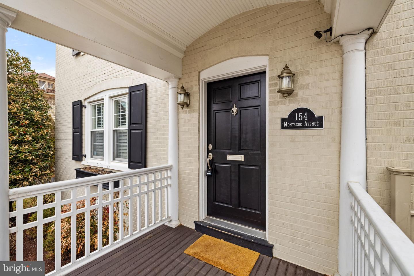 154 MONTAGUE AVE, WINCHESTER, Virginia 22601, 3 Bedrooms Bedrooms, ,1 BathroomBathrooms,Residential,For sale,154 MONTAGUE AVE,VAWI2010086 MLS # VAWI2010086