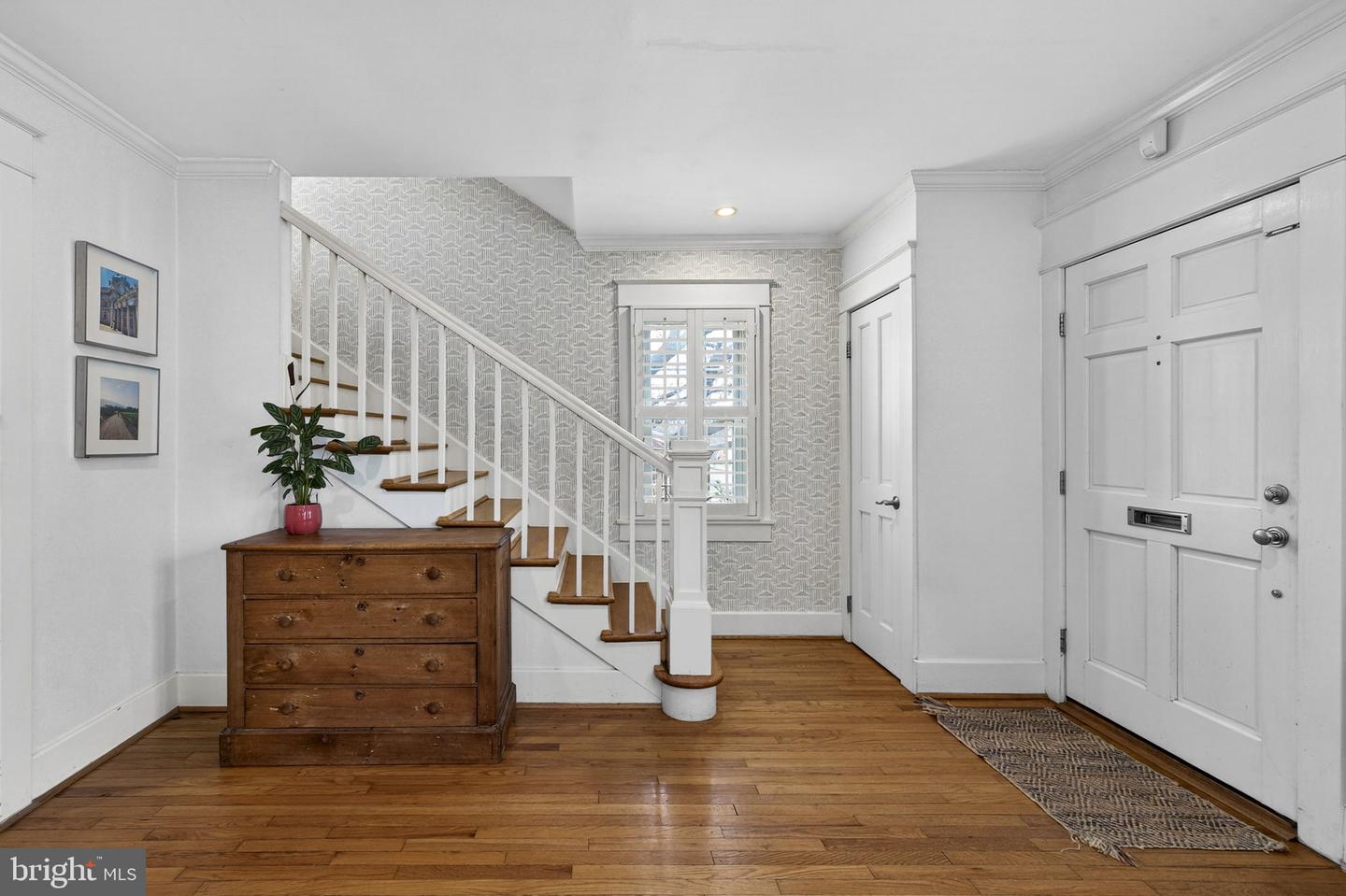 154 MONTAGUE AVE, WINCHESTER, Virginia 22601, 3 Bedrooms Bedrooms, ,1 BathroomBathrooms,Residential,For sale,154 MONTAGUE AVE,VAWI2010086 MLS # VAWI2010086