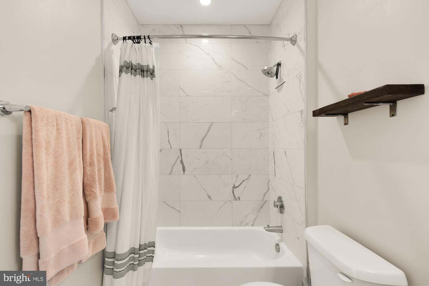 129 VARNUM ST NW #6, WASHINGTON, District Of Columbia 20011, 2 Bedrooms Bedrooms, ,2 BathroomsBathrooms,Residential,For sale,129 VARNUM ST NW #6,DCDC2248580 MLS # DCDC2248580