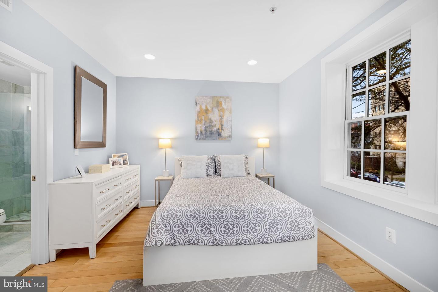 2359 ASHMEAD PL NW #3, WASHINGTON, District Of Columbia 20009, 2 Bedrooms Bedrooms, ,2 BathroomsBathrooms,Residential,For sale,2359 ASHMEAD PL NW #3,DCDC2248596 MLS # DCDC2248596