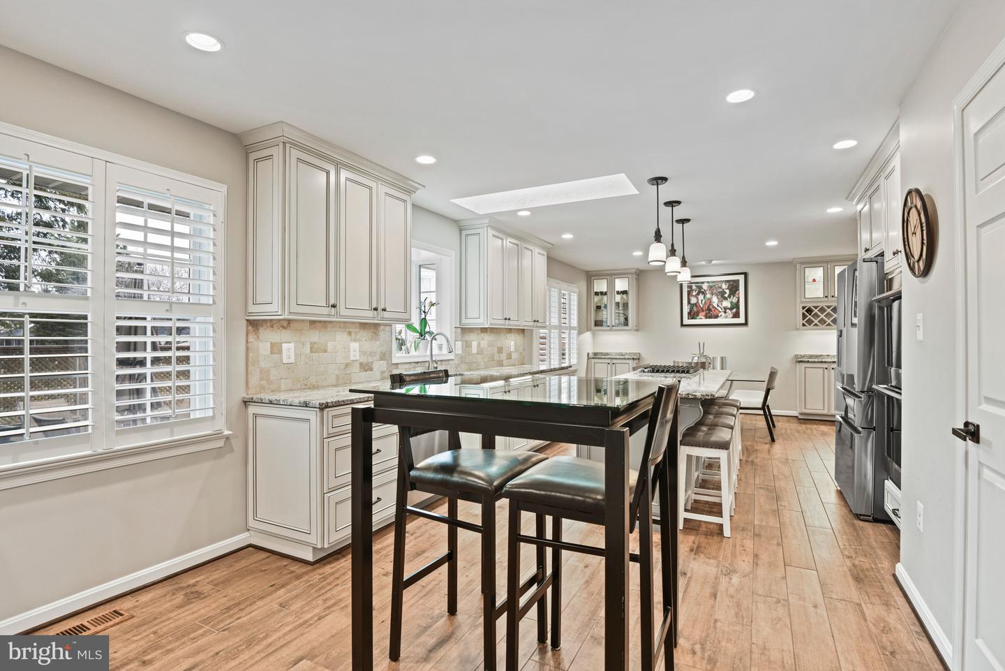 5200 HONEYSUCKLE CT, CENTREVILLE, Virginia 20120, 4 Bedrooms Bedrooms, ,3 BathroomsBathrooms,Residential,For sale,5200 HONEYSUCKLE CT,VAFX2293726 MLS # VAFX2293726