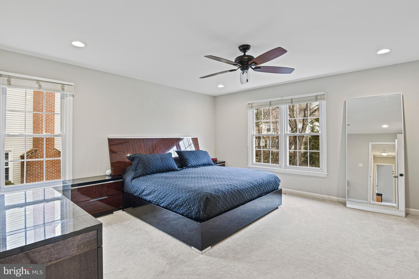 5200 HONEYSUCKLE CT, CENTREVILLE, Virginia 20120, 4 Bedrooms Bedrooms, ,3 BathroomsBathrooms,Residential,For sale,5200 HONEYSUCKLE CT,VAFX2293726 MLS # VAFX2293726