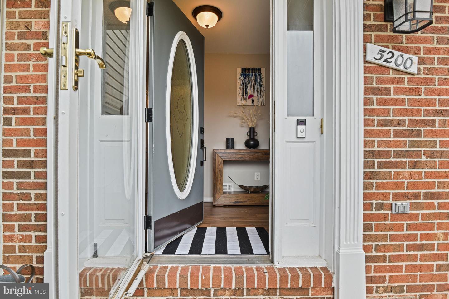 5200 HONEYSUCKLE CT, CENTREVILLE, Virginia 20120, 4 Bedrooms Bedrooms, ,3 BathroomsBathrooms,Residential,For sale,5200 HONEYSUCKLE CT,VAFX2293726 MLS # VAFX2293726