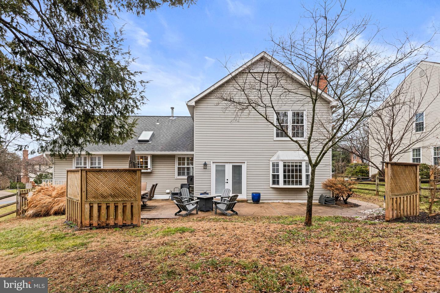 5200 HONEYSUCKLE CT, CENTREVILLE, Virginia 20120, 4 Bedrooms Bedrooms, ,3 BathroomsBathrooms,Residential,For sale,5200 HONEYSUCKLE CT,VAFX2293726 MLS # VAFX2293726