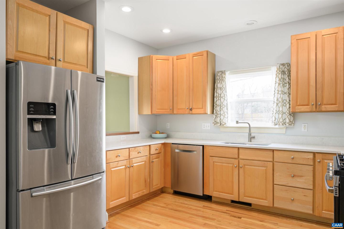 908 ELLIOTT AVE, CHARLOTTESVILLE, Virginia 22902, 4 Bedrooms Bedrooms, ,3 BathroomsBathrooms,Residential,For sale,908 ELLIOTT AVE,673886 MLS # 673886