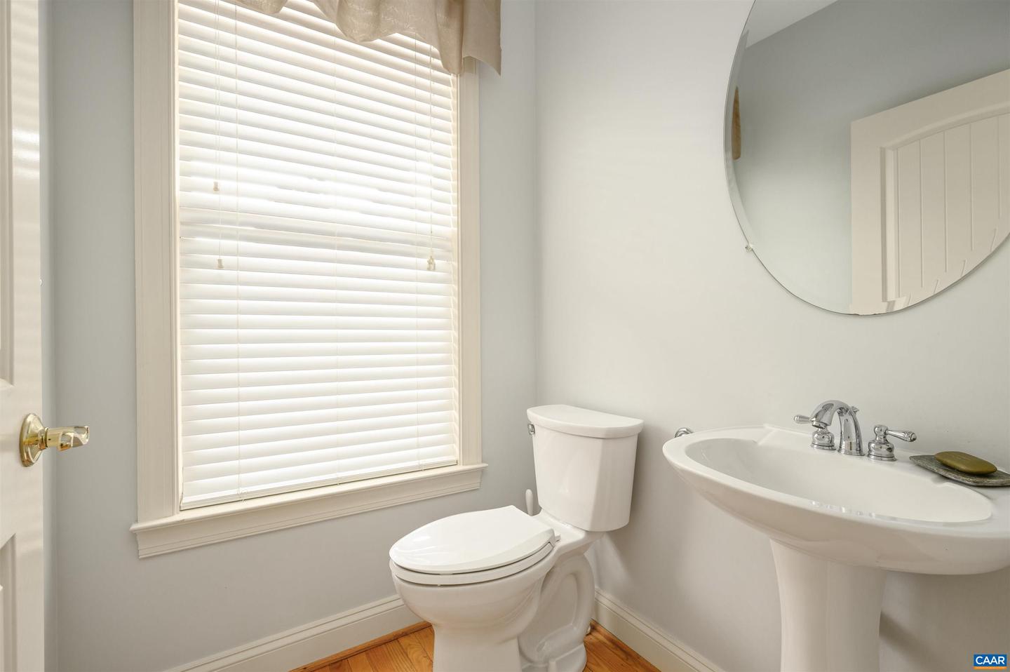 908 ELLIOTT AVE, CHARLOTTESVILLE, Virginia 22902, 4 Bedrooms Bedrooms, ,3 BathroomsBathrooms,Residential,For sale,908 ELLIOTT AVE,673886 MLS # 673886