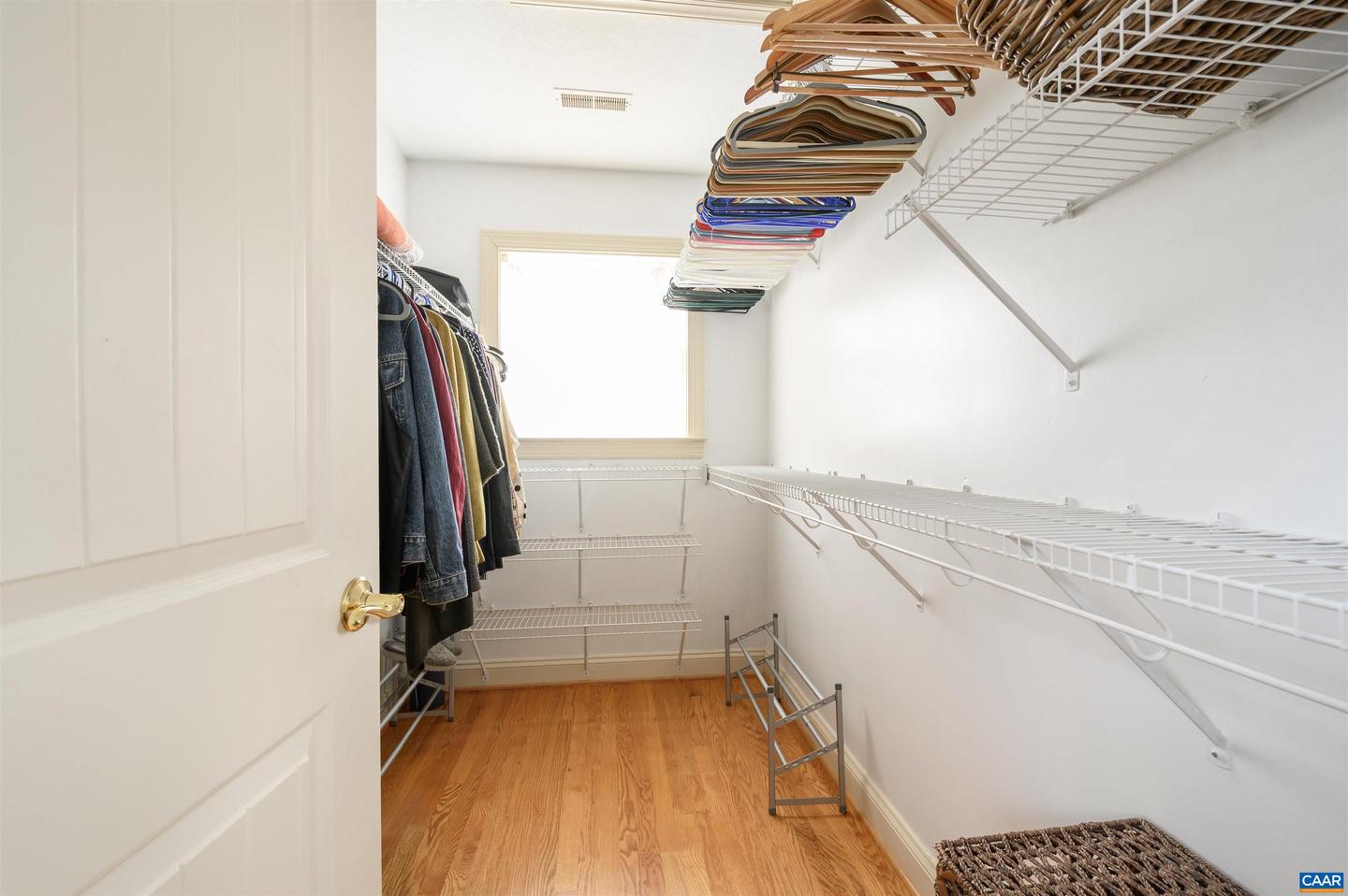 908 ELLIOTT AVE, CHARLOTTESVILLE, Virginia 22902, 4 Bedrooms Bedrooms, ,3 BathroomsBathrooms,Residential,For sale,908 ELLIOTT AVE,673886 MLS # 673886