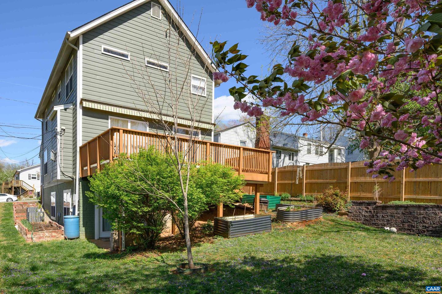 908 ELLIOTT AVE, CHARLOTTESVILLE, Virginia 22902, 4 Bedrooms Bedrooms, ,3 BathroomsBathrooms,Residential,For sale,908 ELLIOTT AVE,673886 MLS # 673886